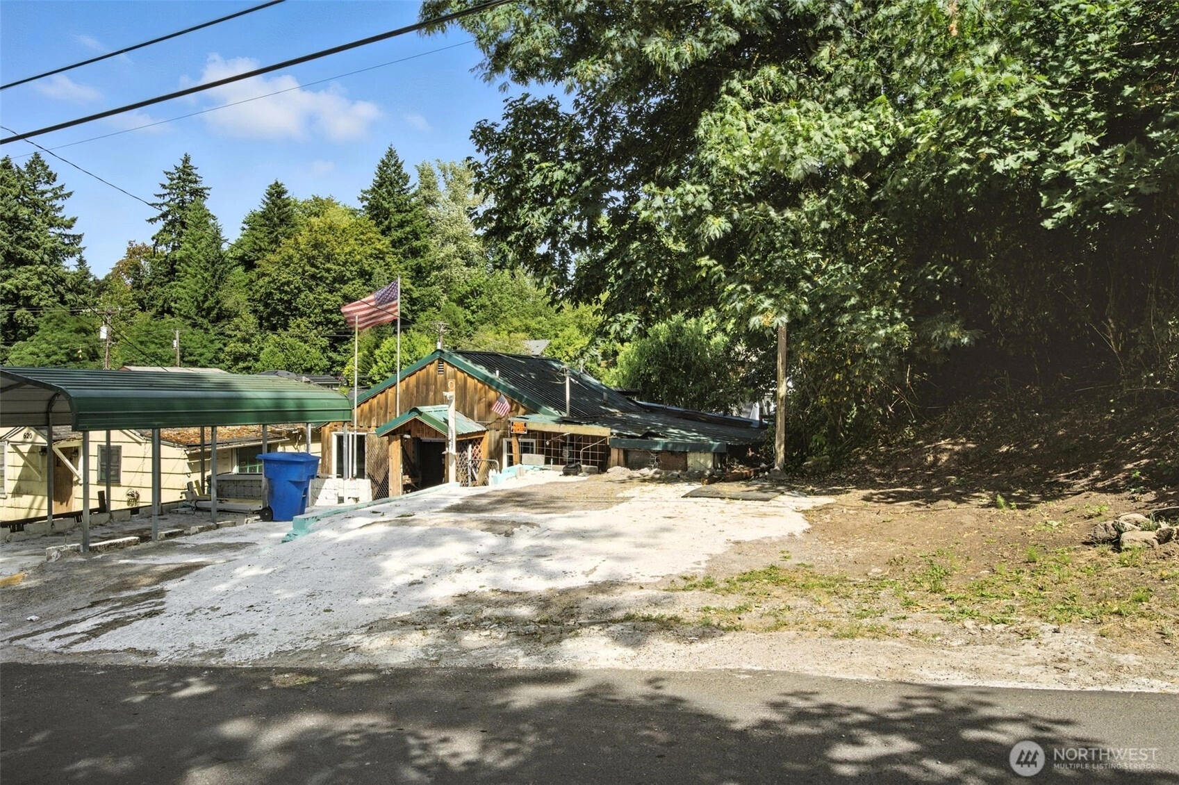 618 N 3rd Ave Kelso WA 98626