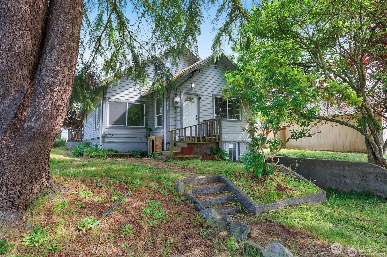 1921 Garfield Ave Raymond WA 98577