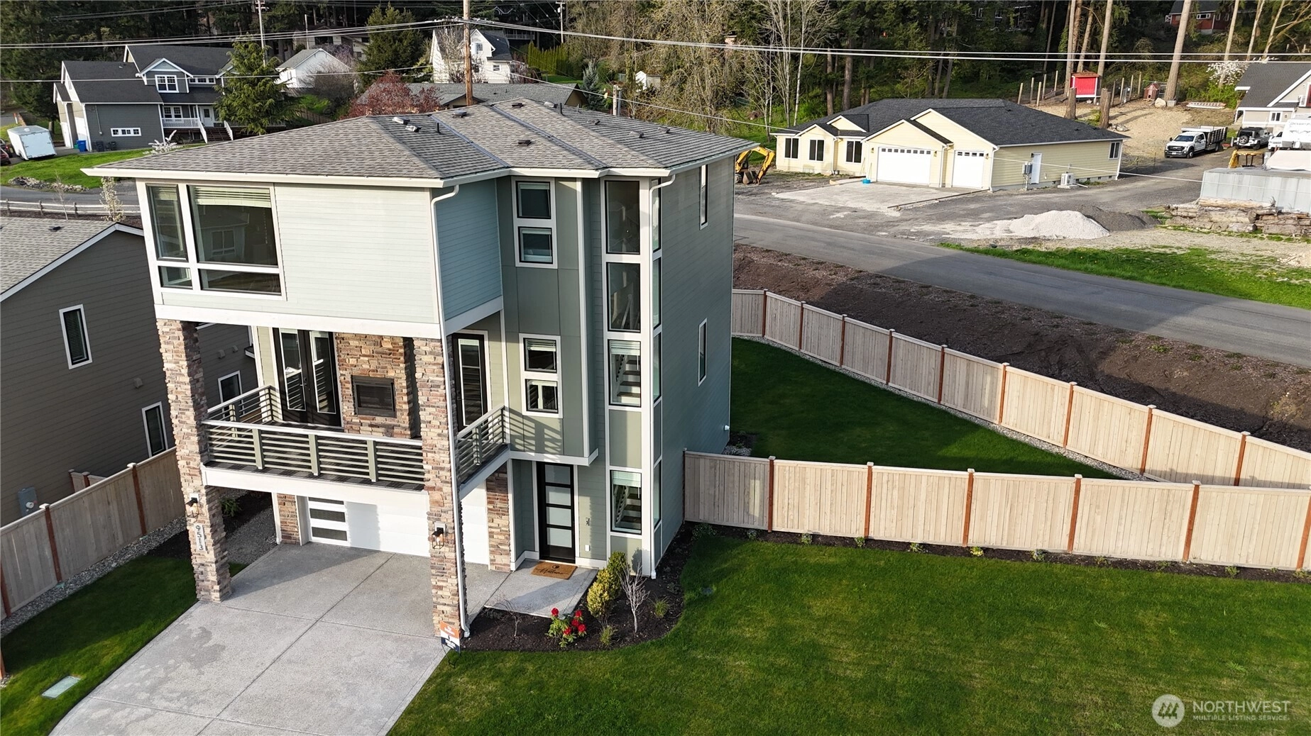 9513 38th St E Unit  Edgewood WA 98371