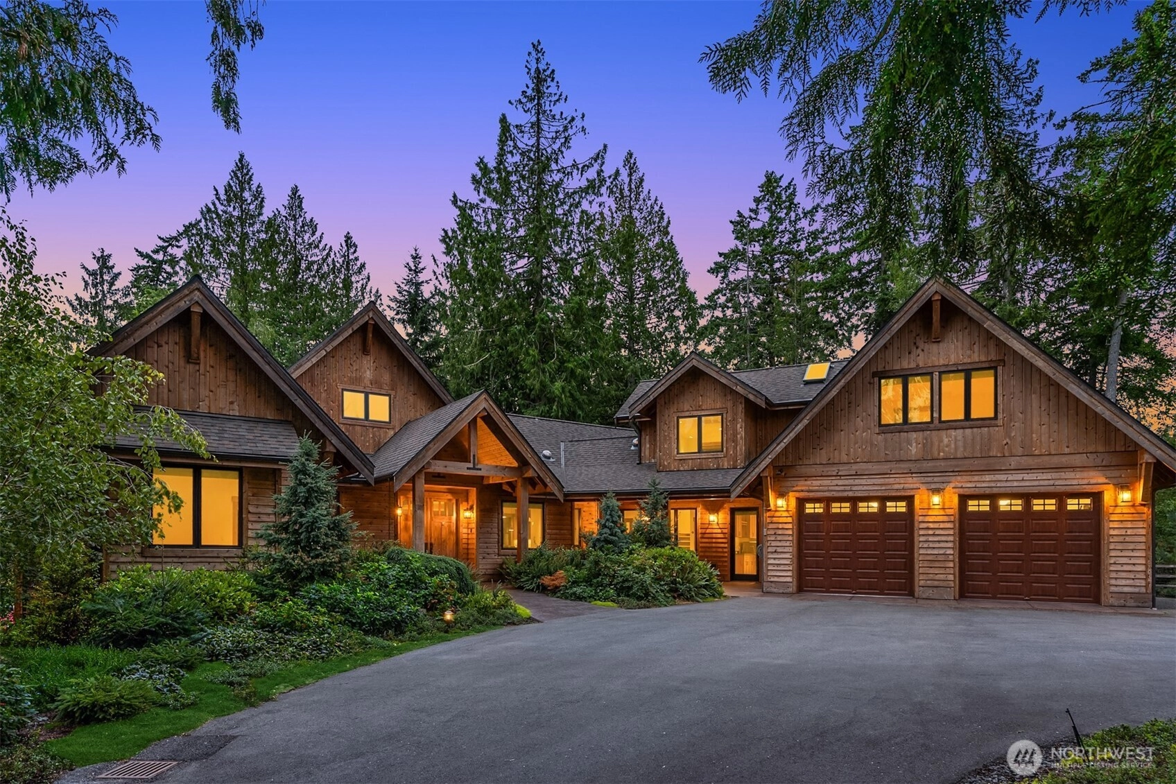 9721 NE Charisma Cir Bainbridge Island WA 98110