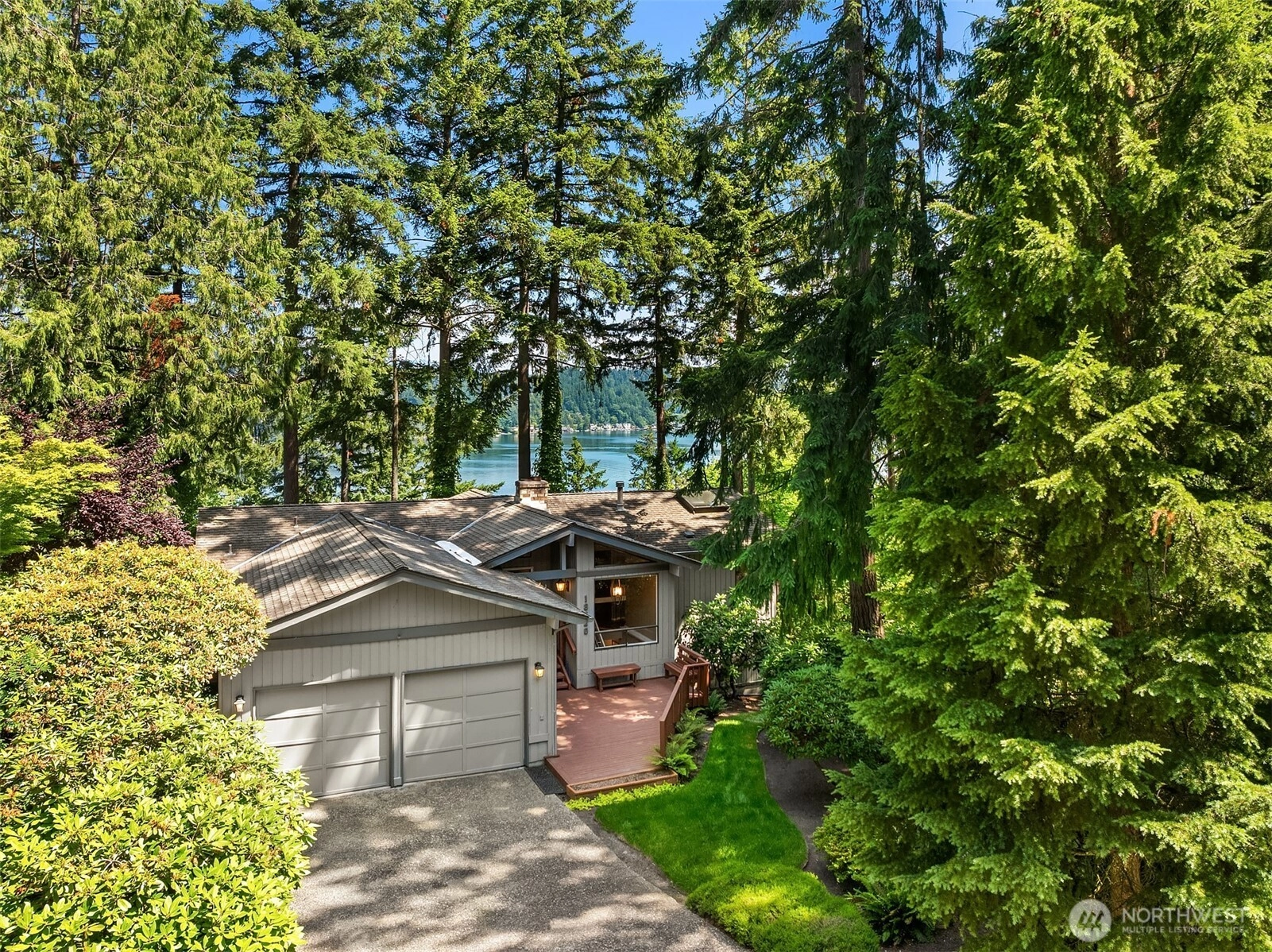 18920 NE 20th Ct Unit  Redmond WA 98052