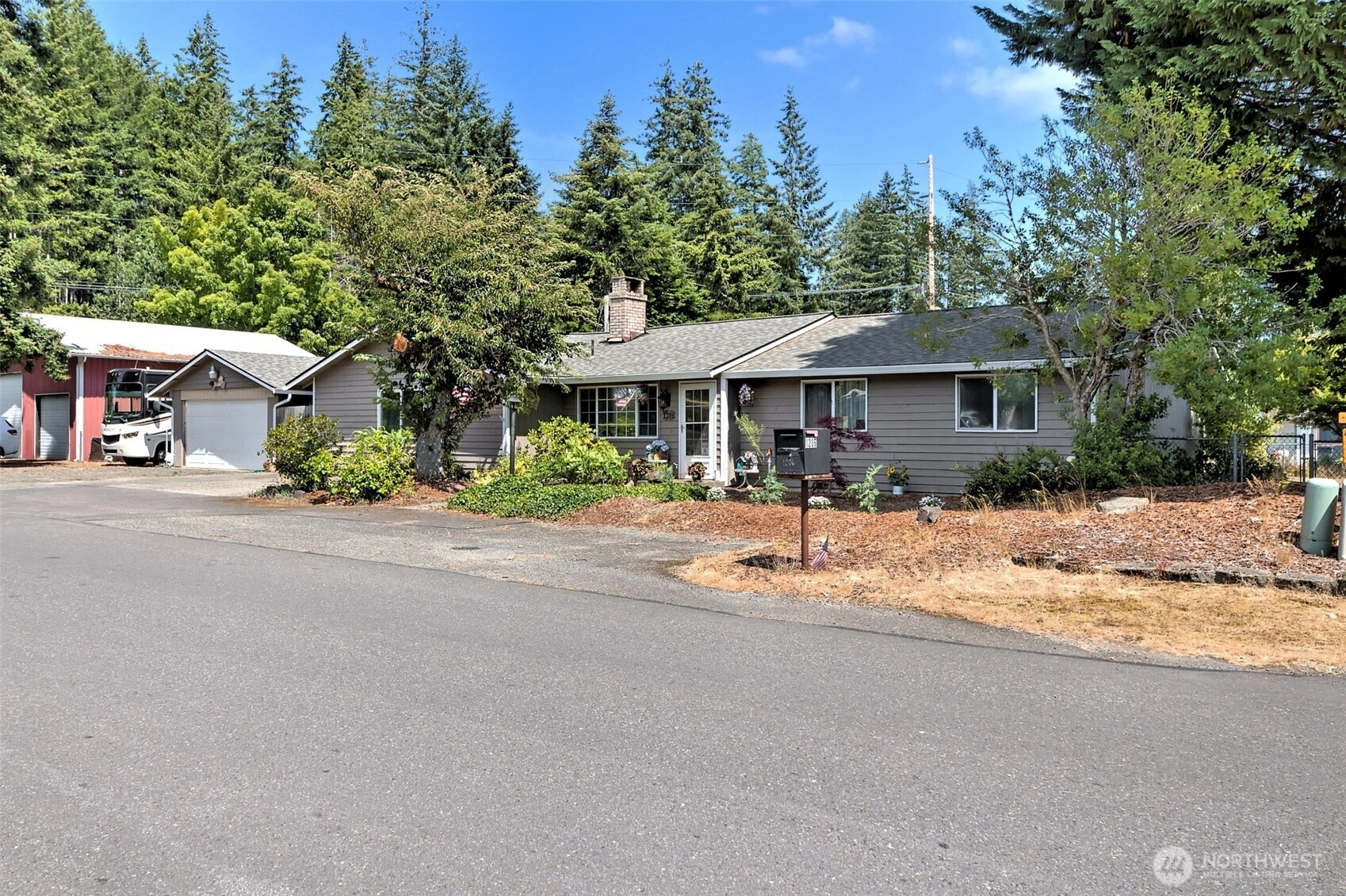 1206 N 8th St Shelton WA 98584