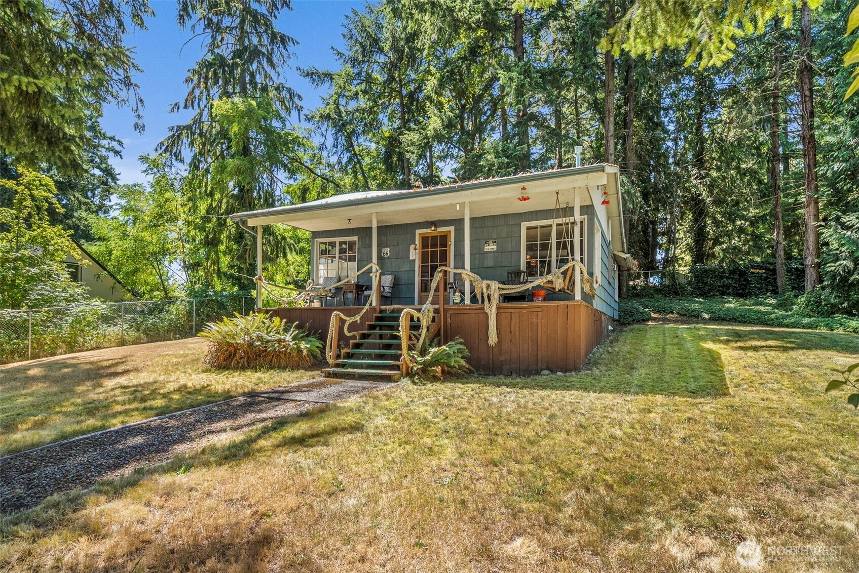 2302 Tacoma Point Dr E Unit  Lake Tapps WA 98391