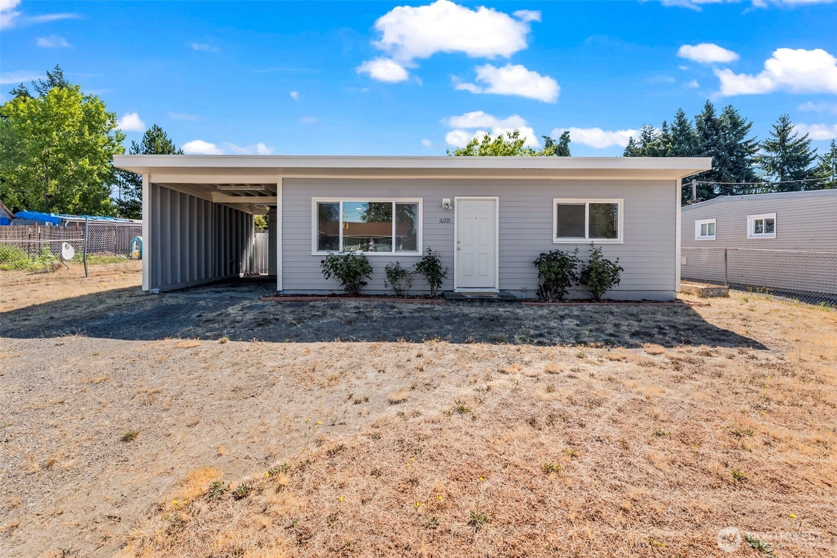 10221 Villa Ln SW Lakewood WA 98499