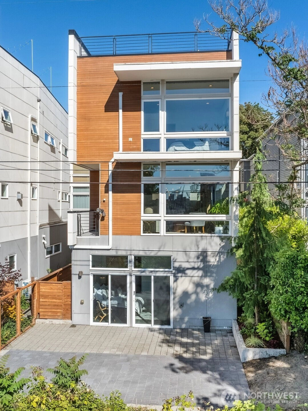1121 16th Ave Seattle WA 98112