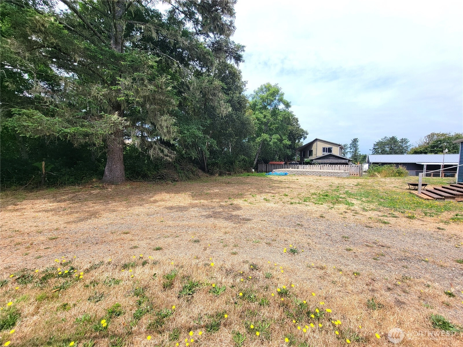 108 22nd St NE Unit  Long Beach WA 98631