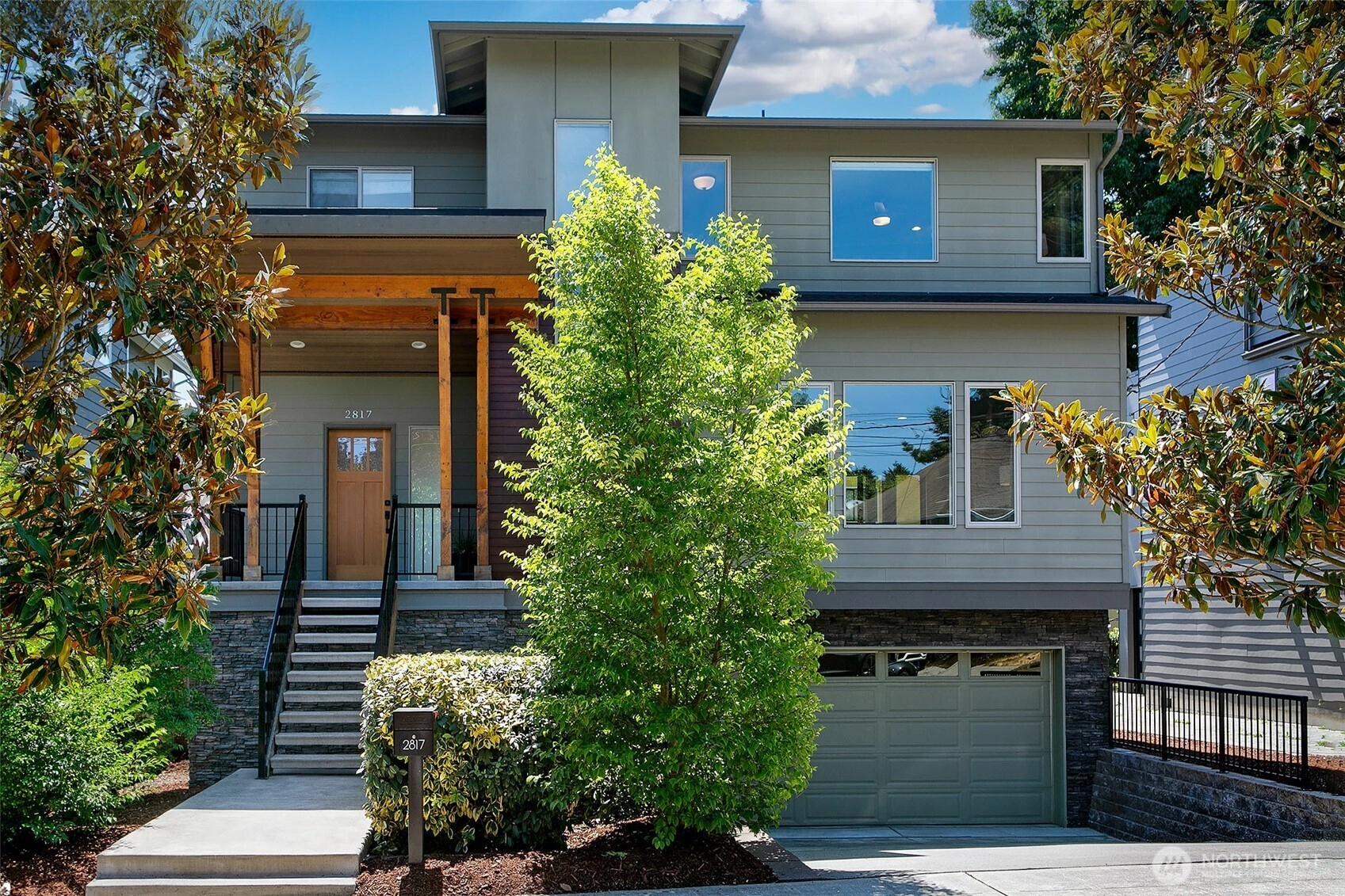 2817 NW 66th St Unit  Seattle WA 98117