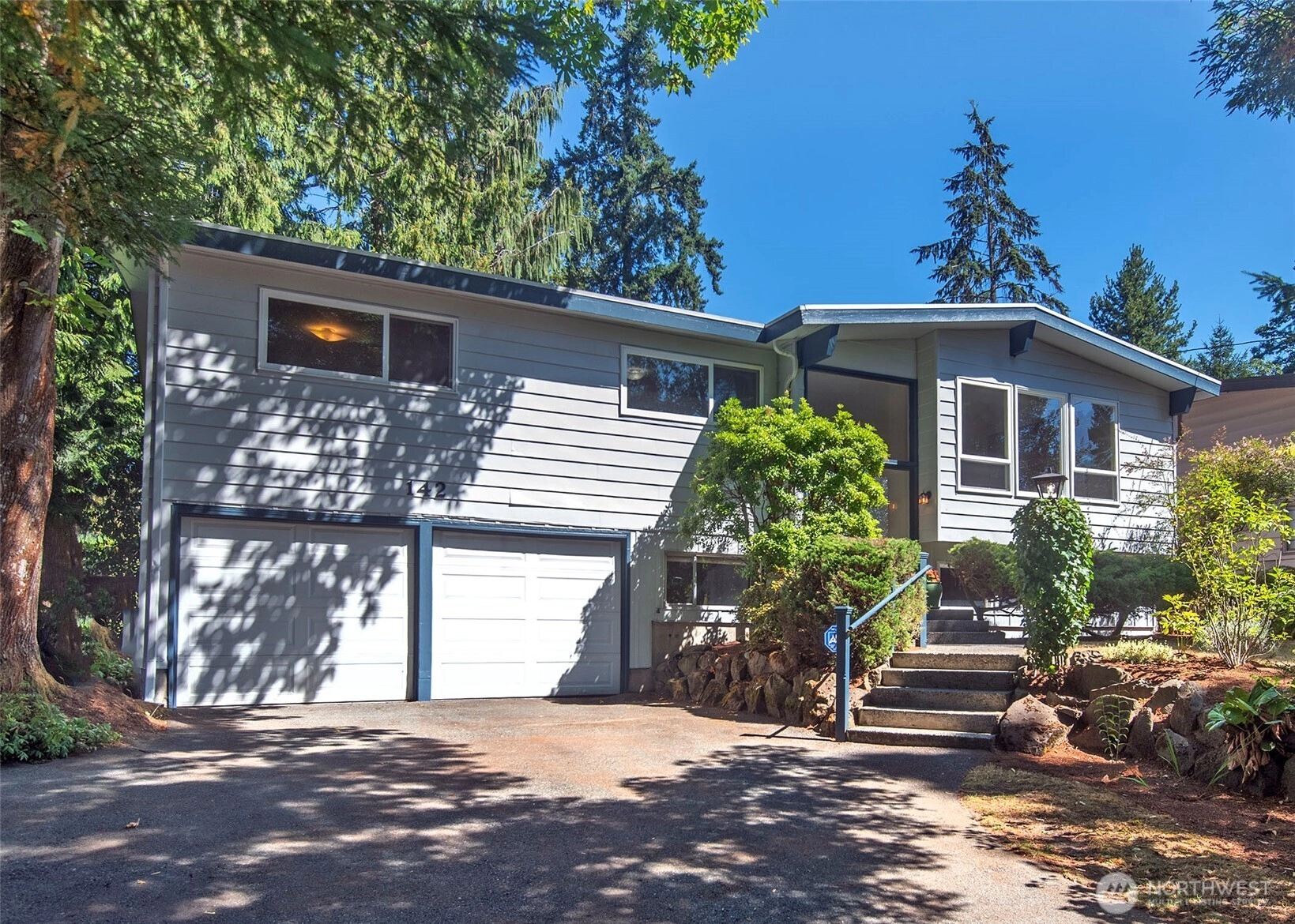 142 NE 159th St Shoreline WA 98155