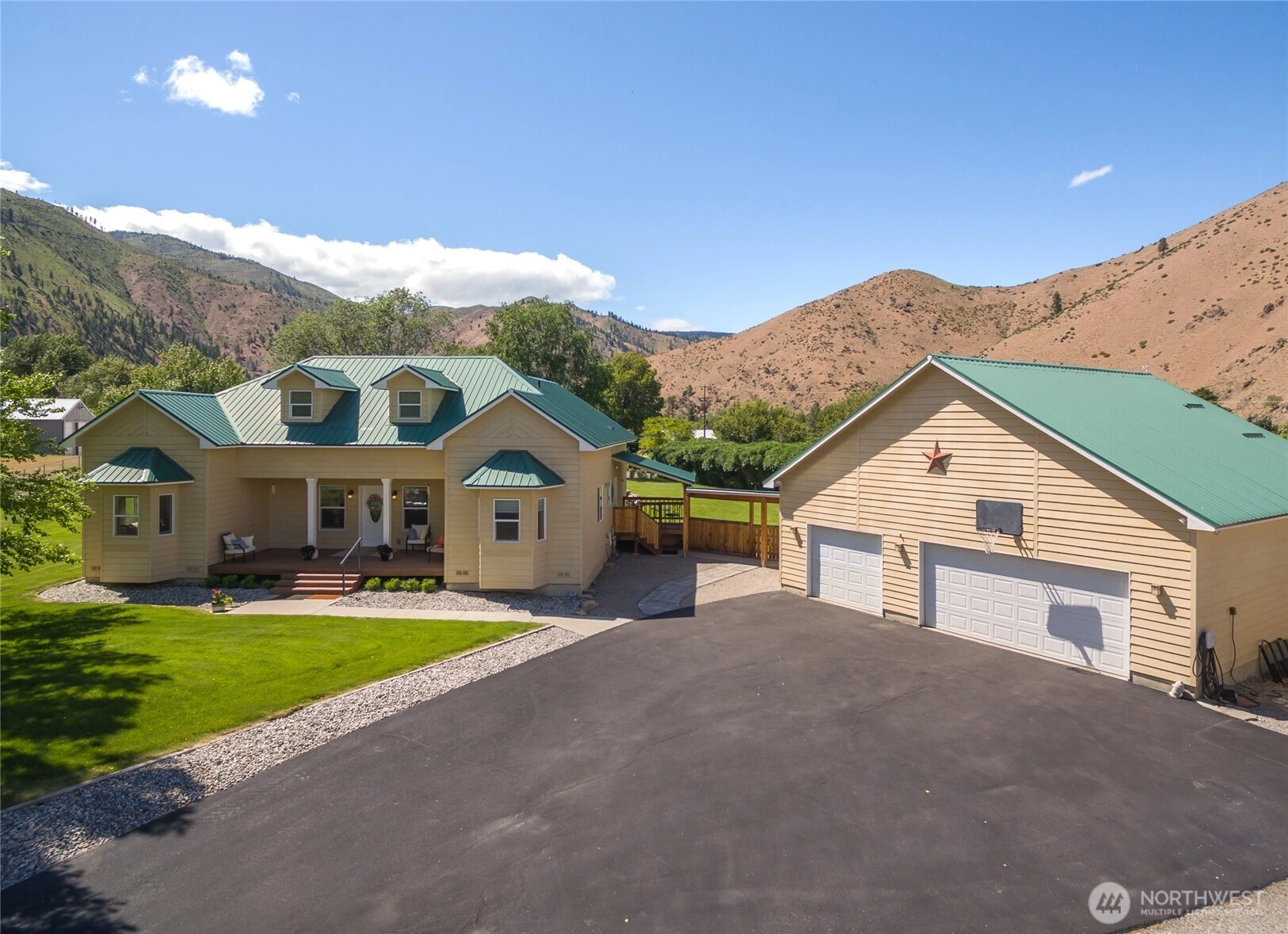4902 Keystone Pl Unit  Entiat WA 98822