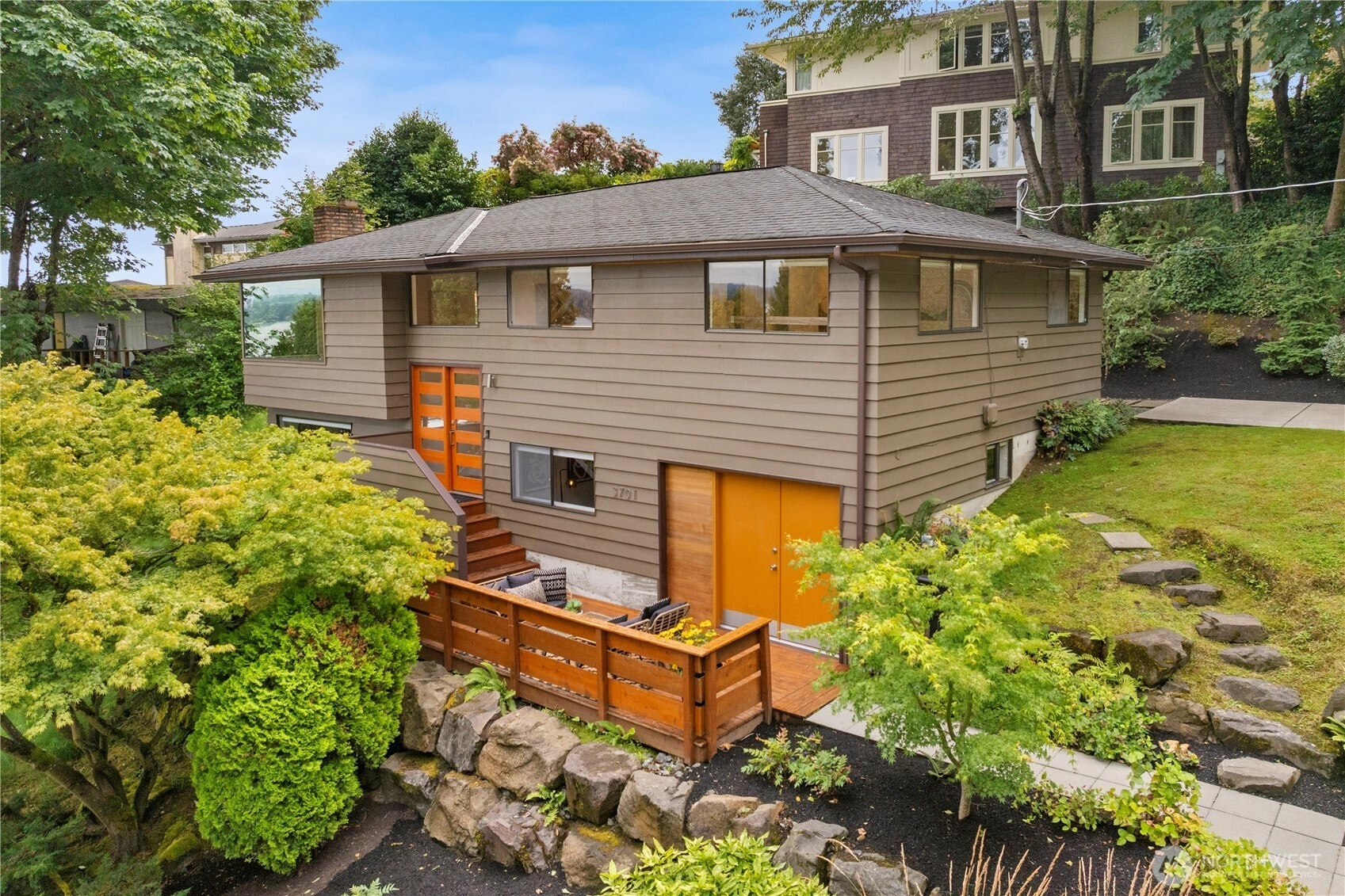 3701 E Jefferson St Unit  Seattle WA 98122