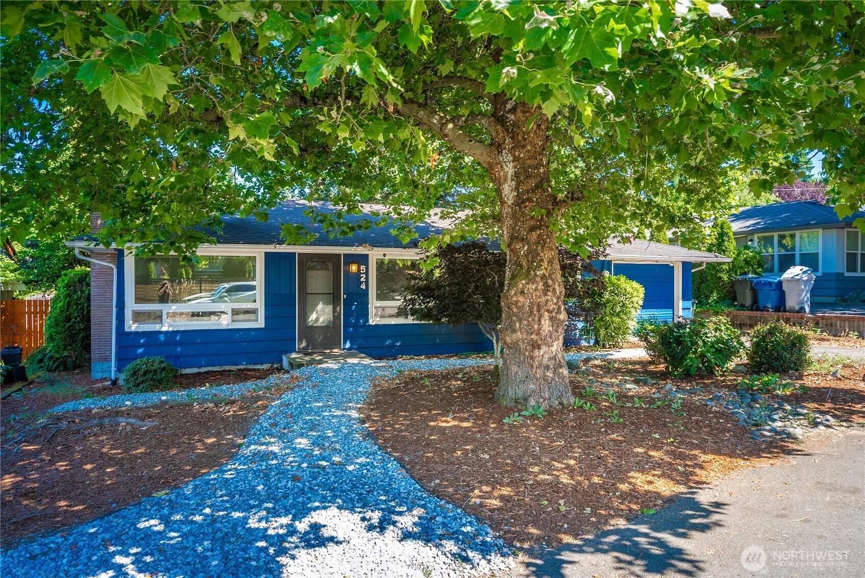 524 View Pl Kent WA 98030