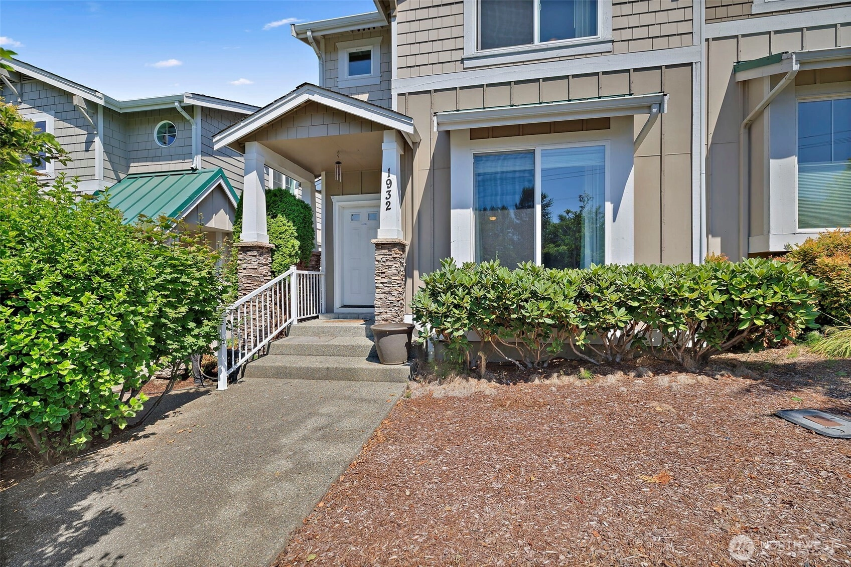 1932 S 240th St Unit  Des Moines WA 98198