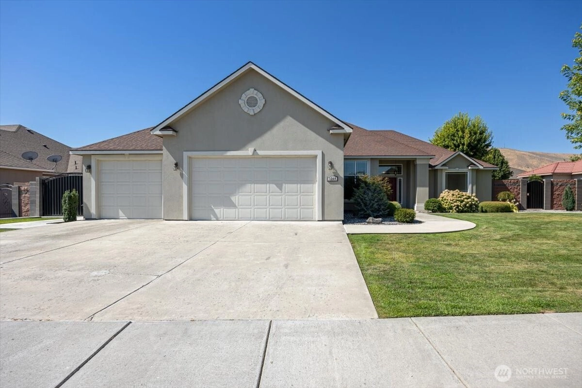 1269 Cameo Dr Richland WA 99352