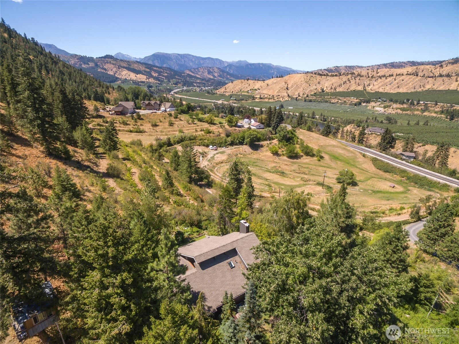 6879 Stine Hill Rd Cashmere WA 98815