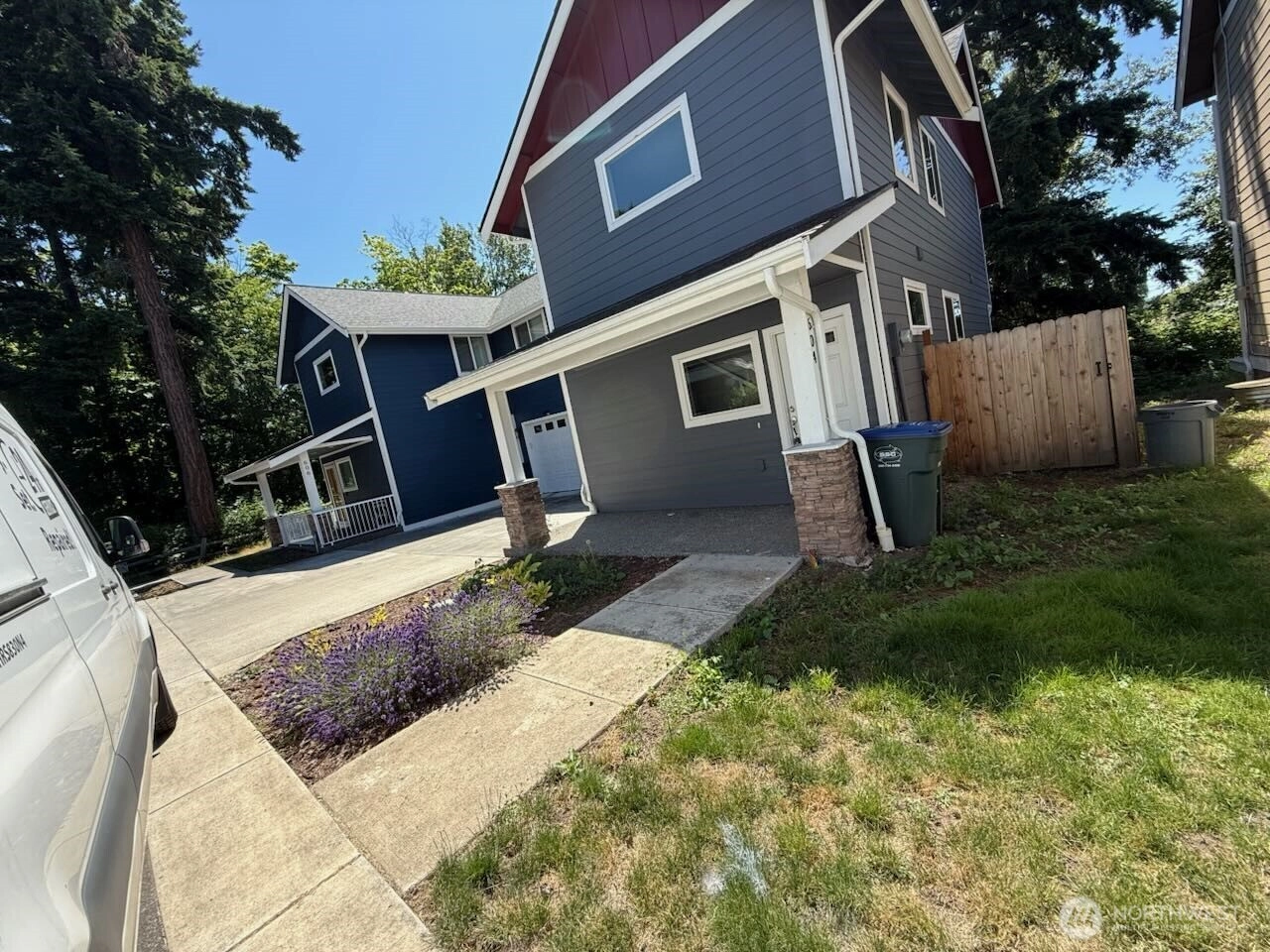 604 Harman Ct Unit  Bellingham WA 98226