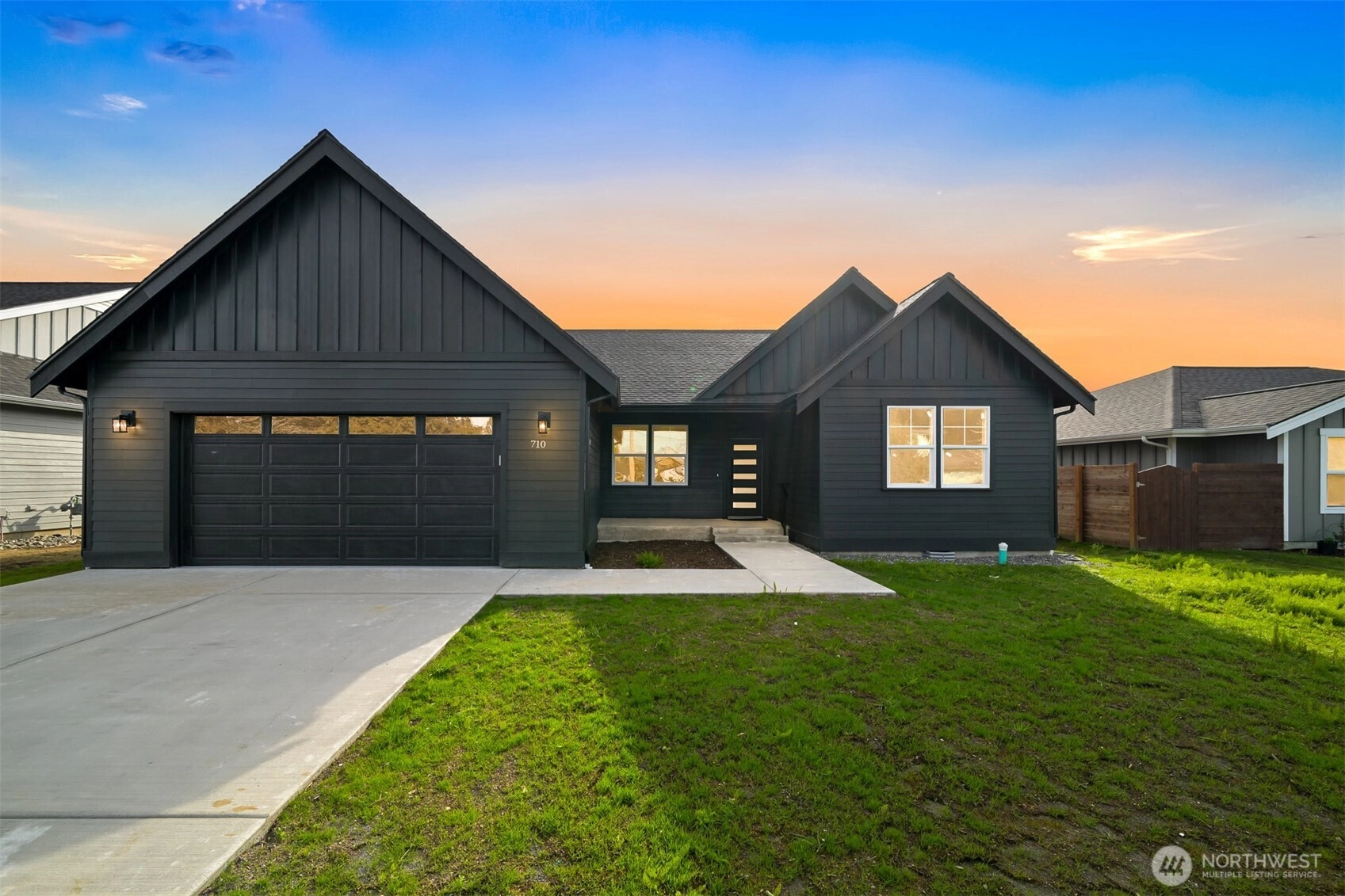 710 E 4th St Nooksack WA 98276