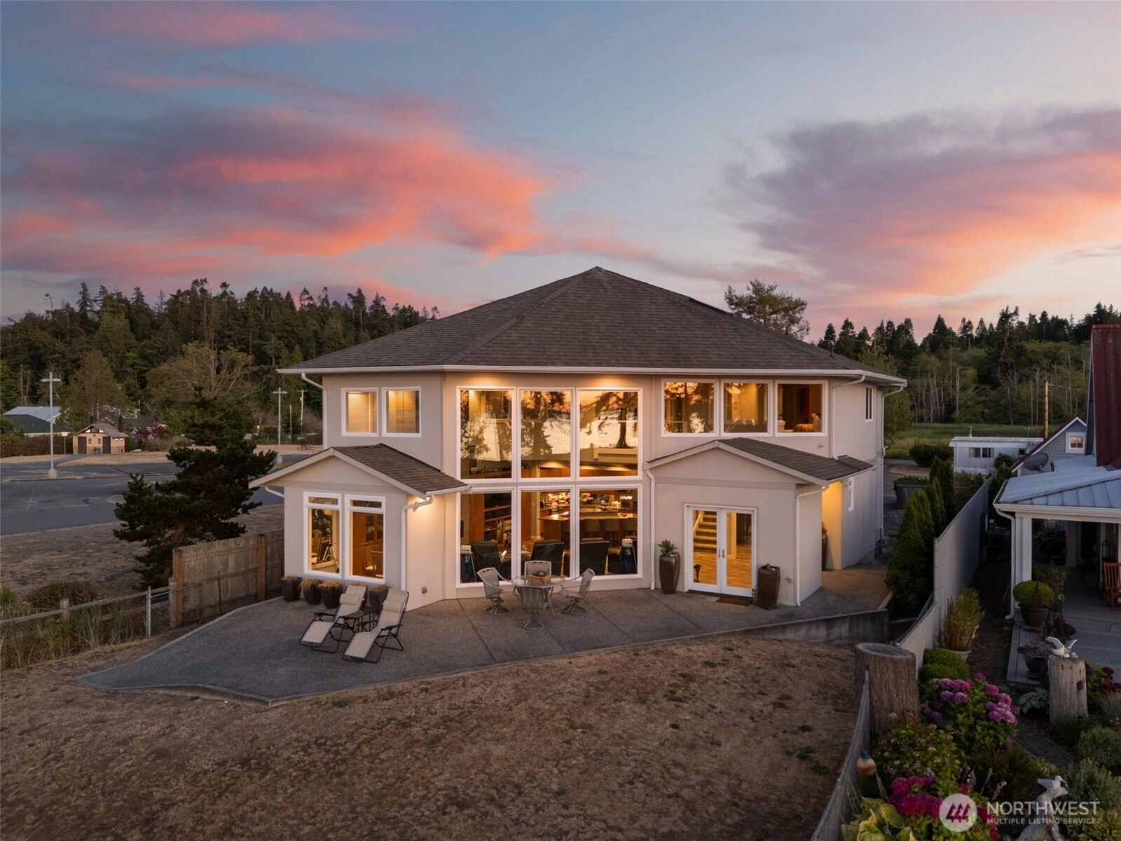 8668 NE Point No Point Rd Hansville WA 98340