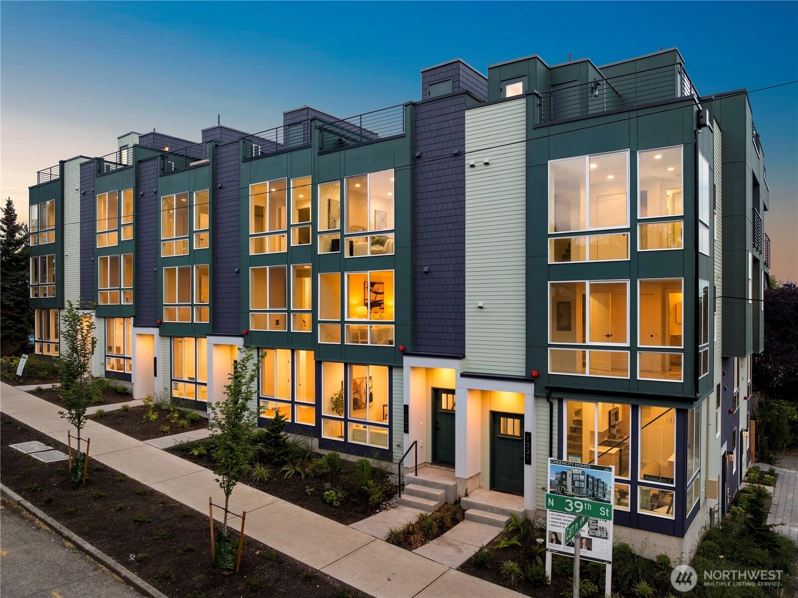 1527 N 39th St Unit  Seattle WA 98103