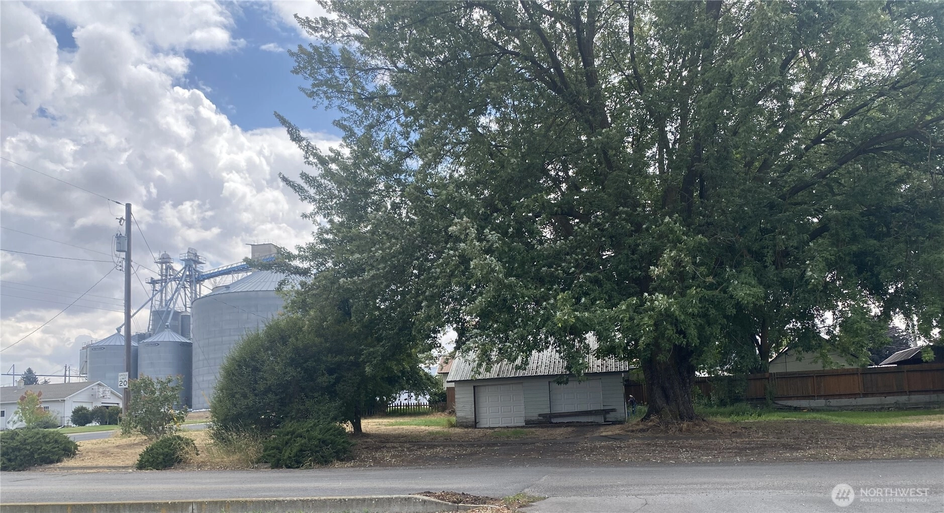 404 W Sherlock Harrington WA 99134