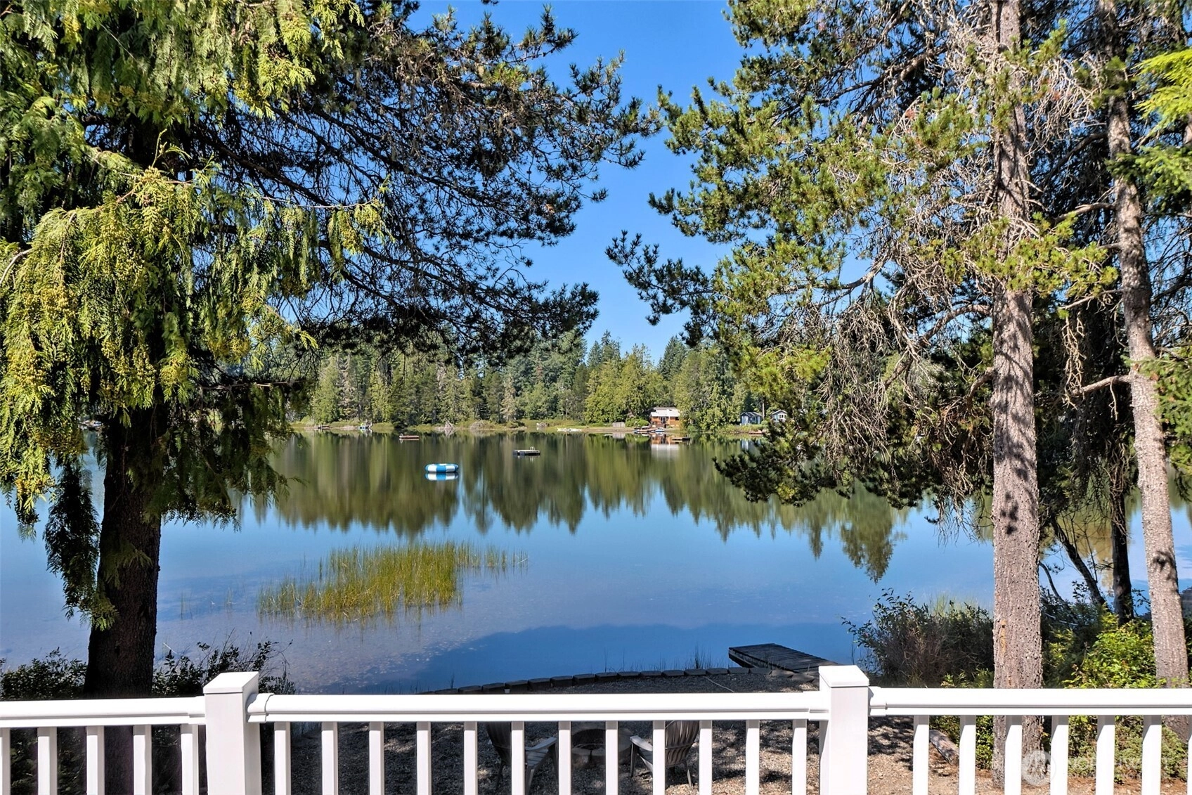 1091 E Trails End Dr Unit  Belfair WA 98528