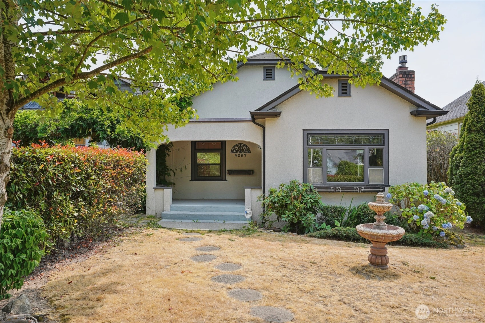 4027 S 128th St Tukwila WA 98168
