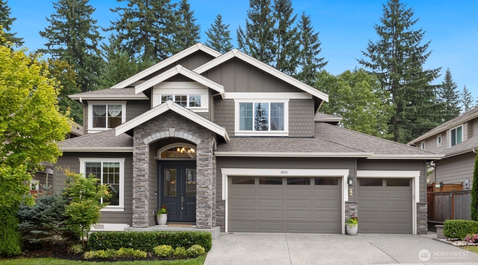 22131 SE 1st Pl Unit  Sammamish WA 98074