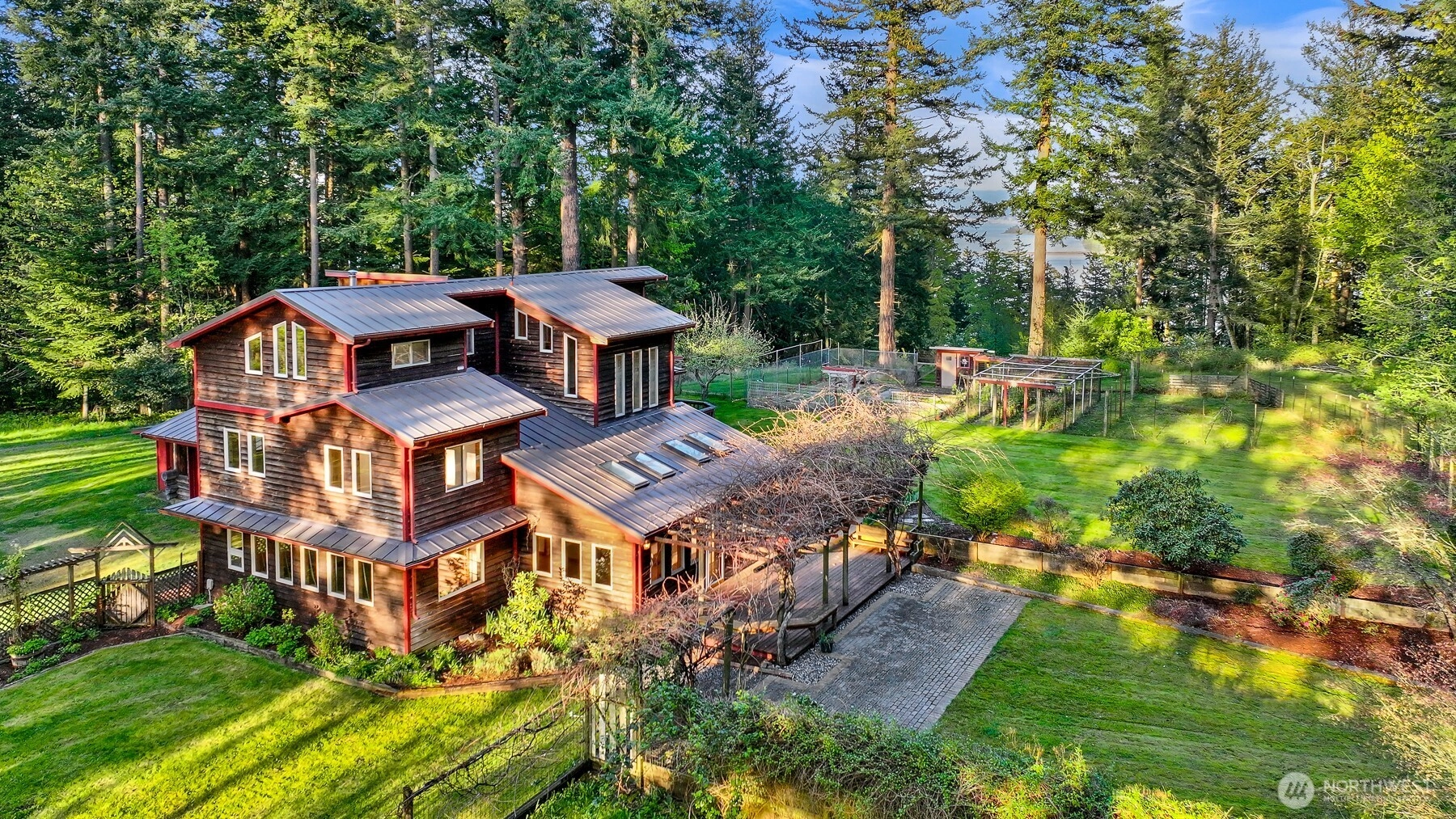 3542 Constitution Rd Lummi Island WA 98262