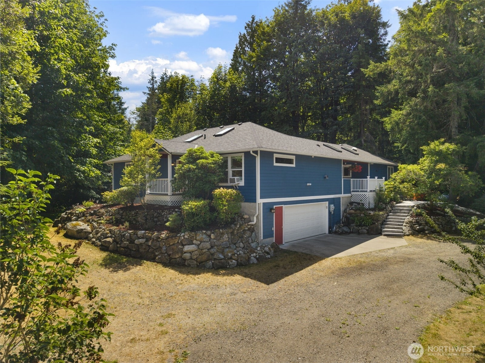 27300 Garden Gate Ave NE Kingston WA 98346