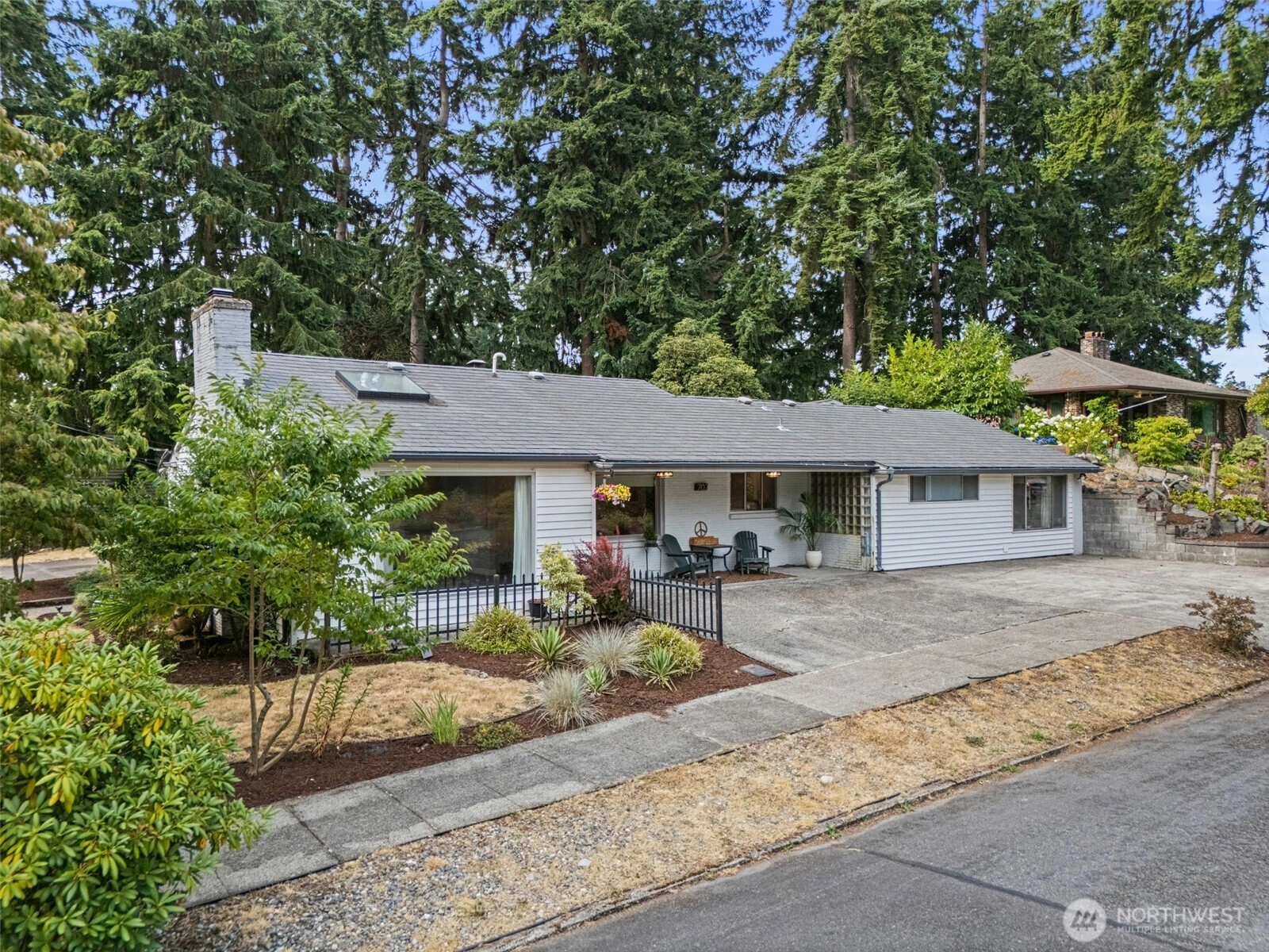 702 Yale St Fircrest WA 98466