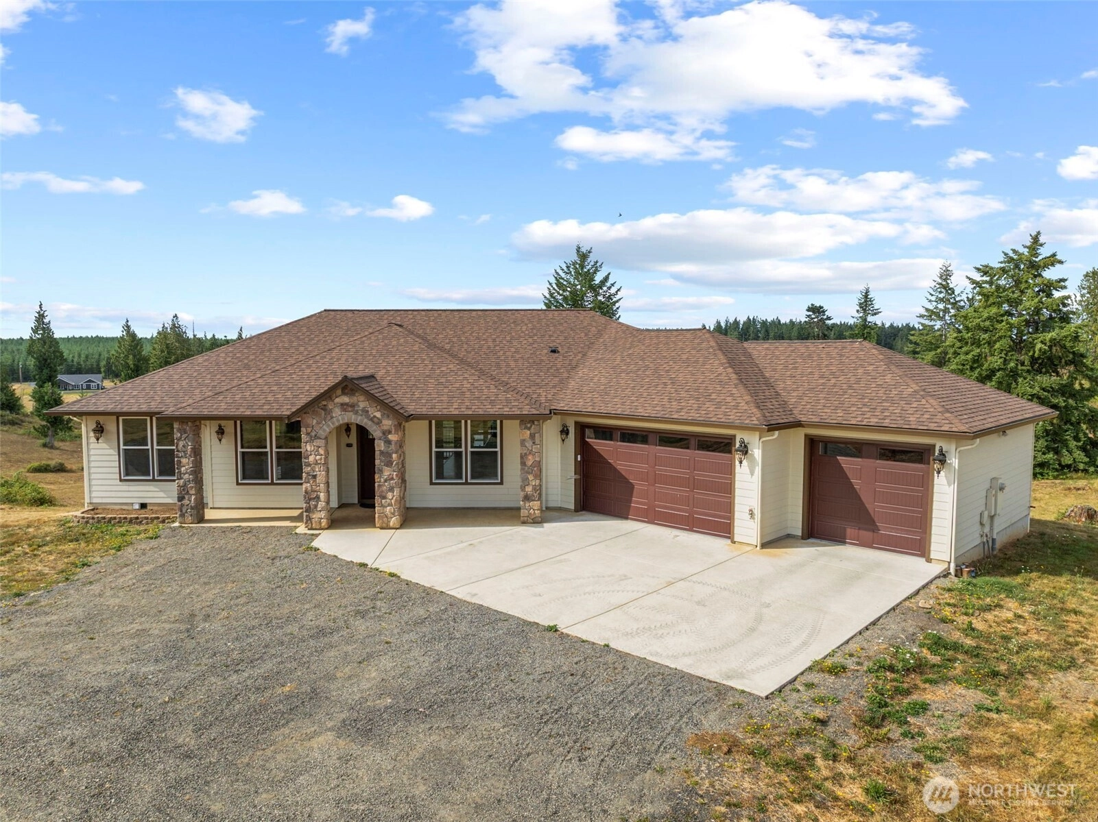 188 Birchfield Pkwy Onalaska WA 98570