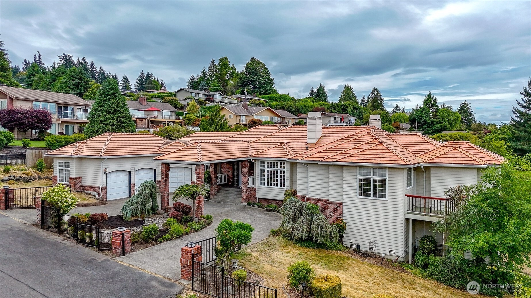 29851 12th Ave SW Unit  Federal Way WA 98023