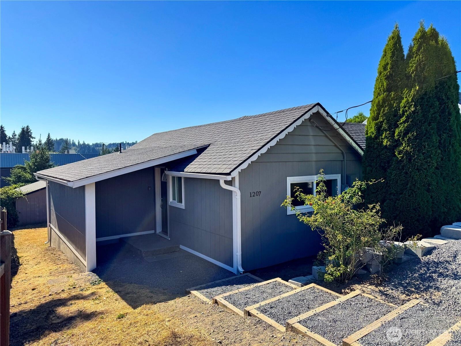 1207 N 13th Ave Kelso WA 98626