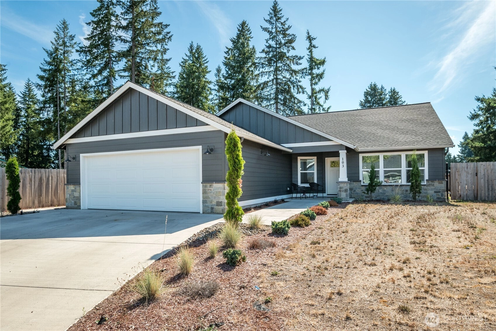 103 Andrew Ct Castle Rock WA 98611