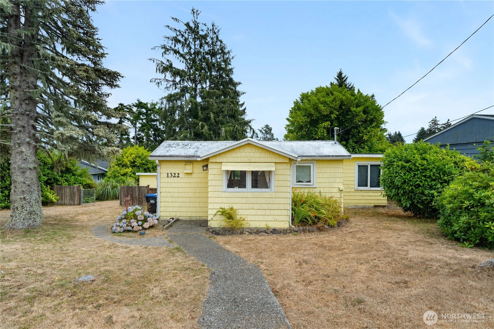 1322 Montesano St Unit  Westport WA 98595