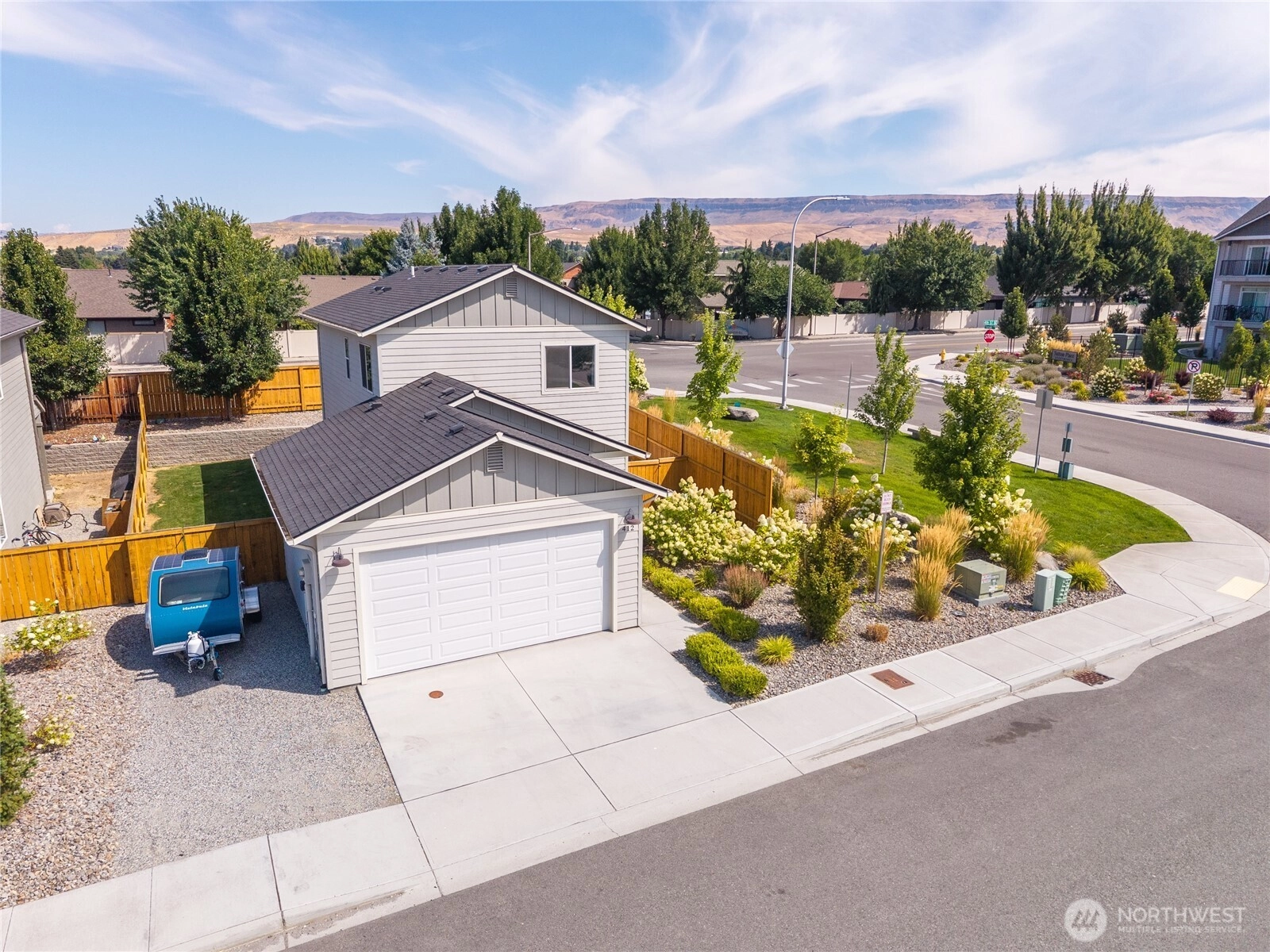412 S Kansas Loop East Wenatchee WA 98802