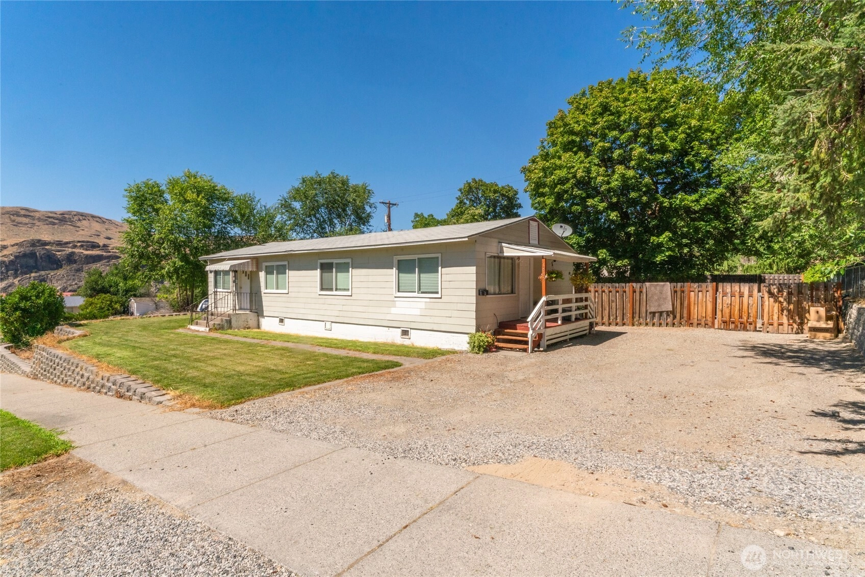 1000 Civic Way NE Unit  Coulee Dam WA 99116