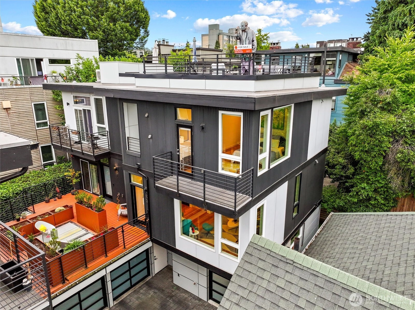 609 15th Ave E Unit  Seattle WA 98112
