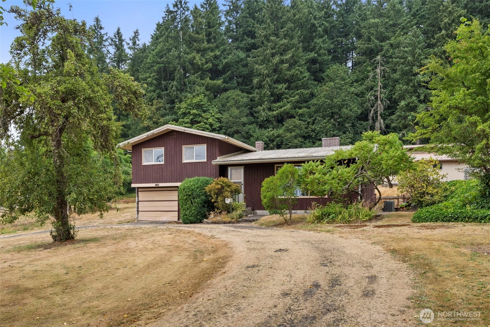 2643 Jackson Hwy Chehalis WA 98532