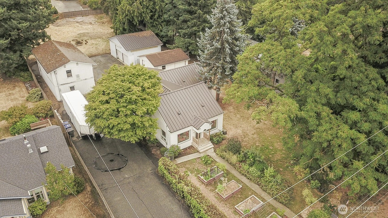 12048 10th Ave S Burien WA 98168