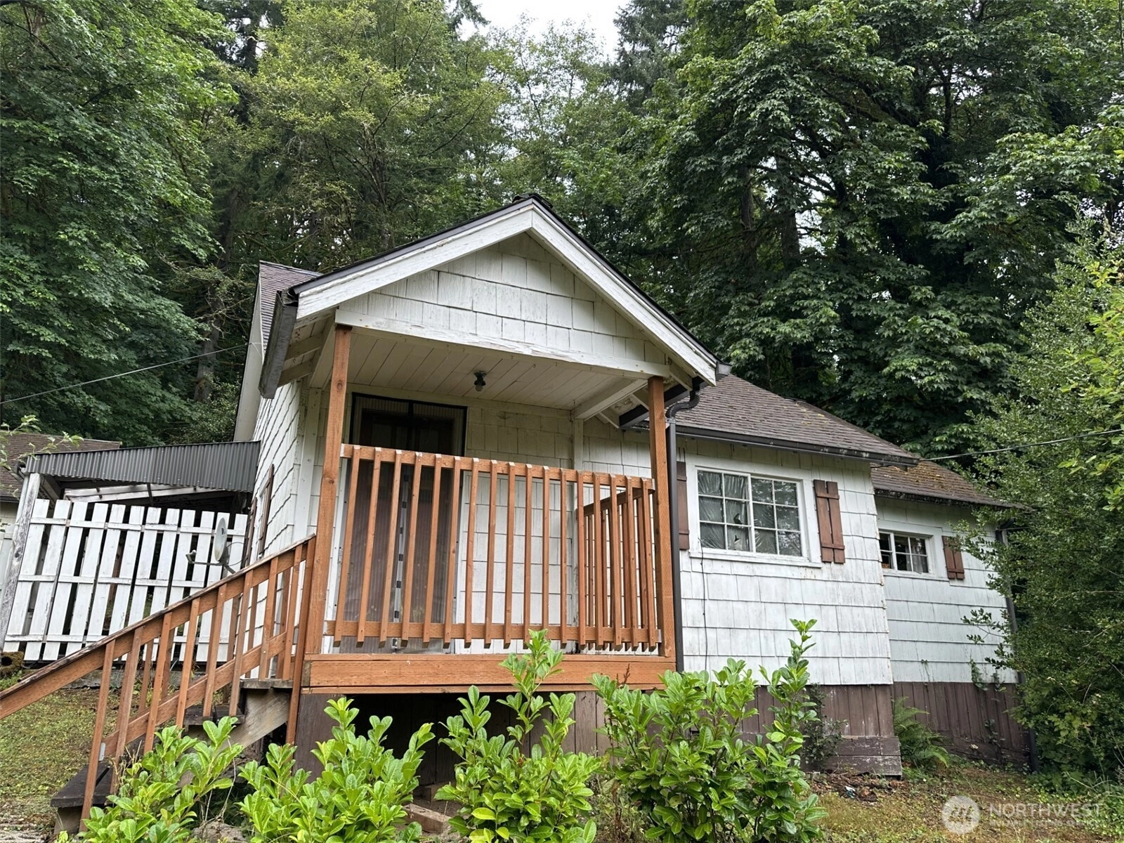 6405 Westside Hwy Castle Rock WA 98611