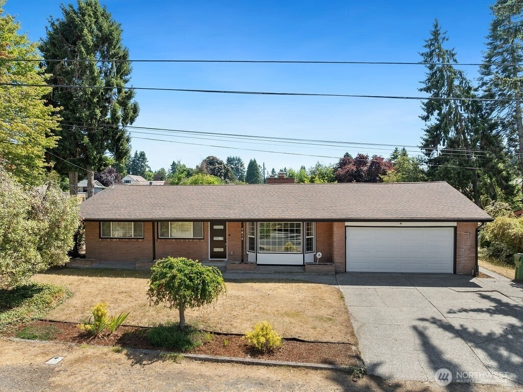 7814 28th St W University Place WA 98466