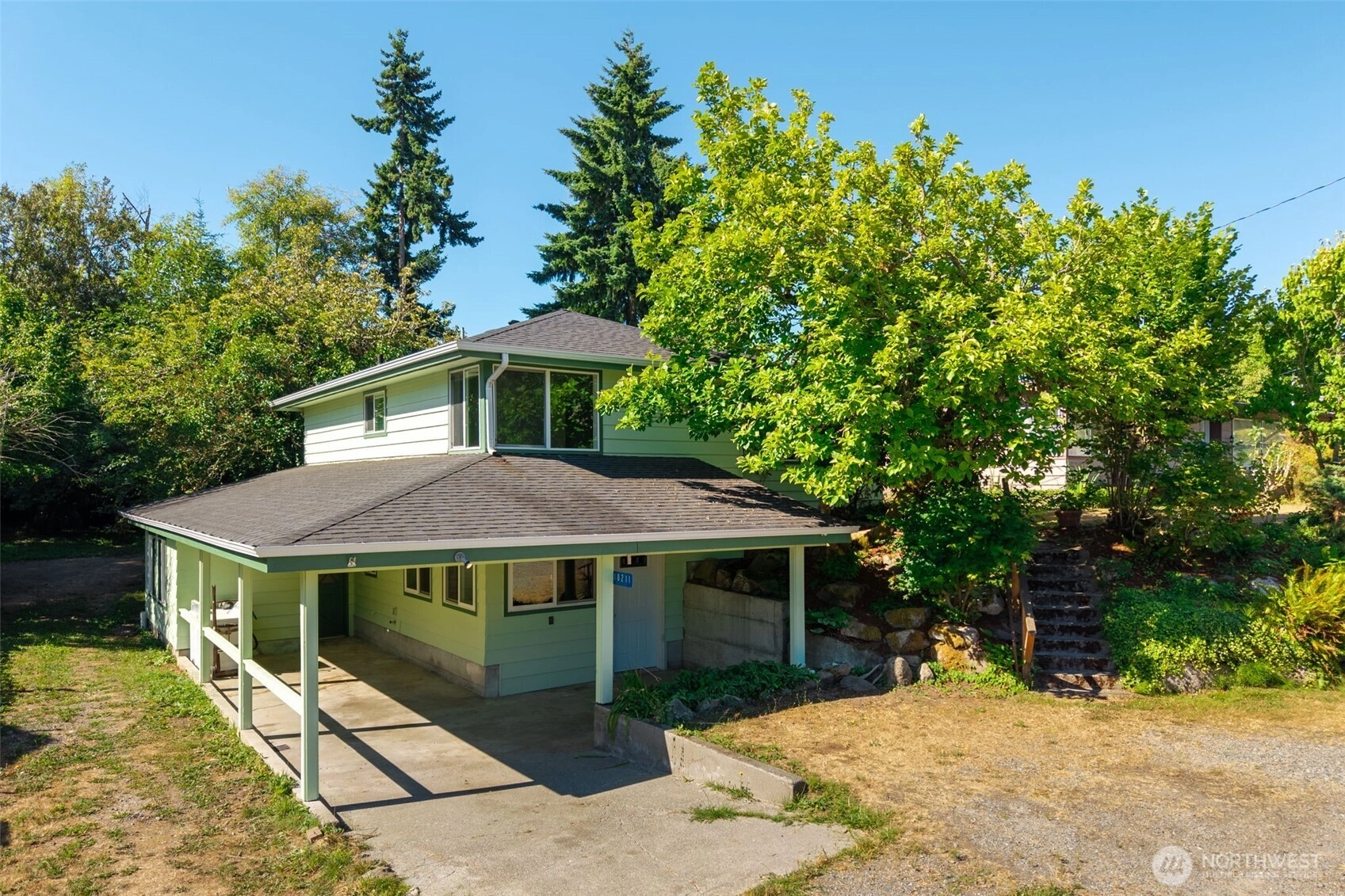 10211 SW Bank Road Unit A & B Unit A & B Vashon WA 98070