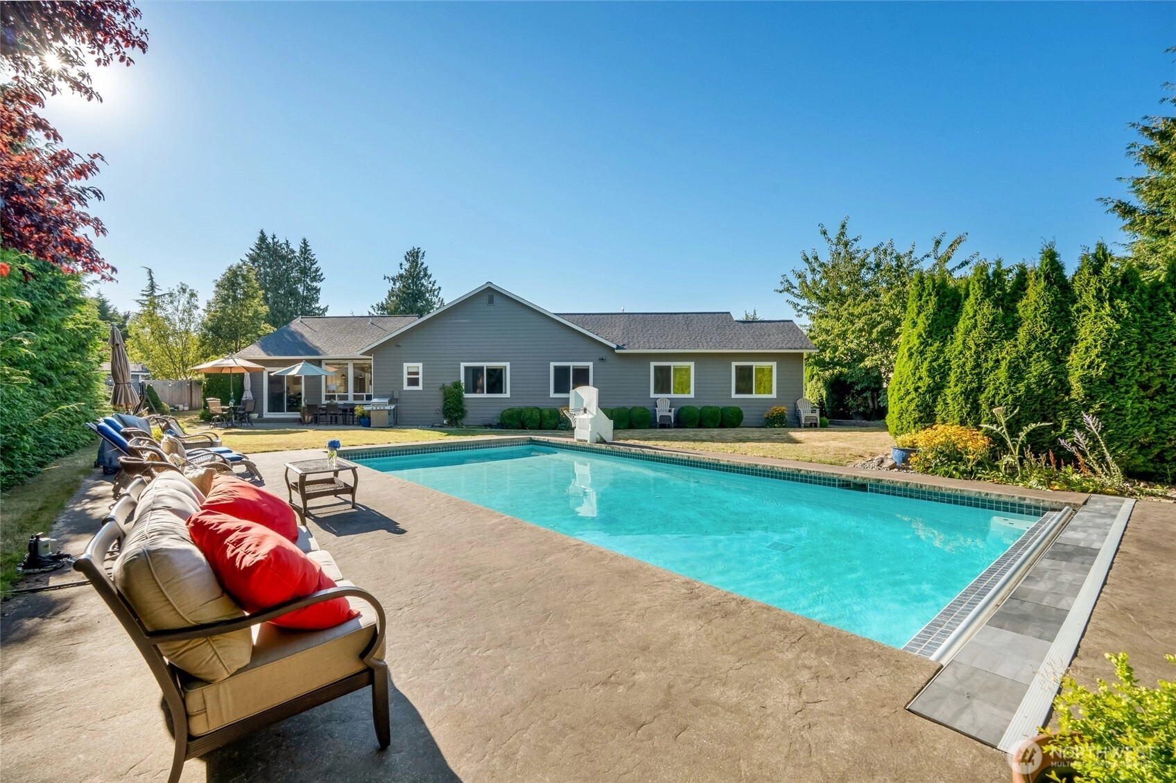12145 Muir Field Ct Burlington WA 98233