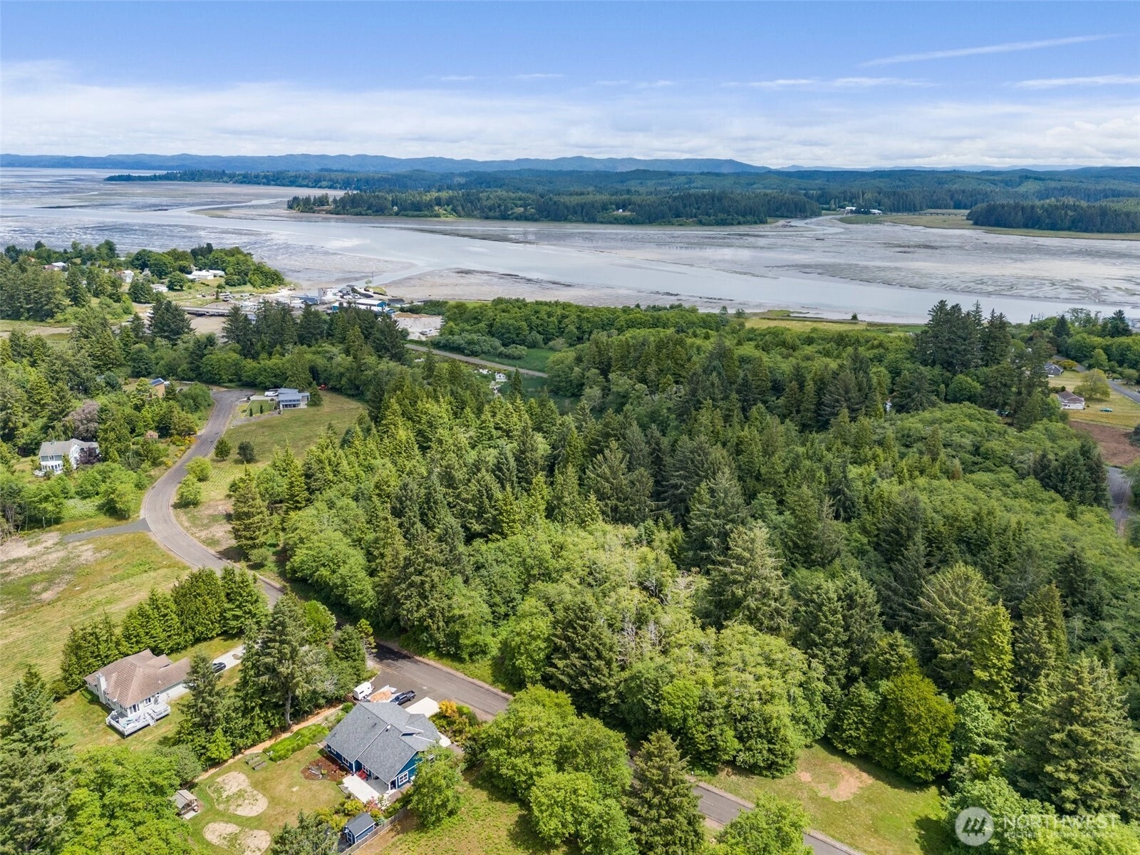 56 Ranta Rd South Bend WA 98586