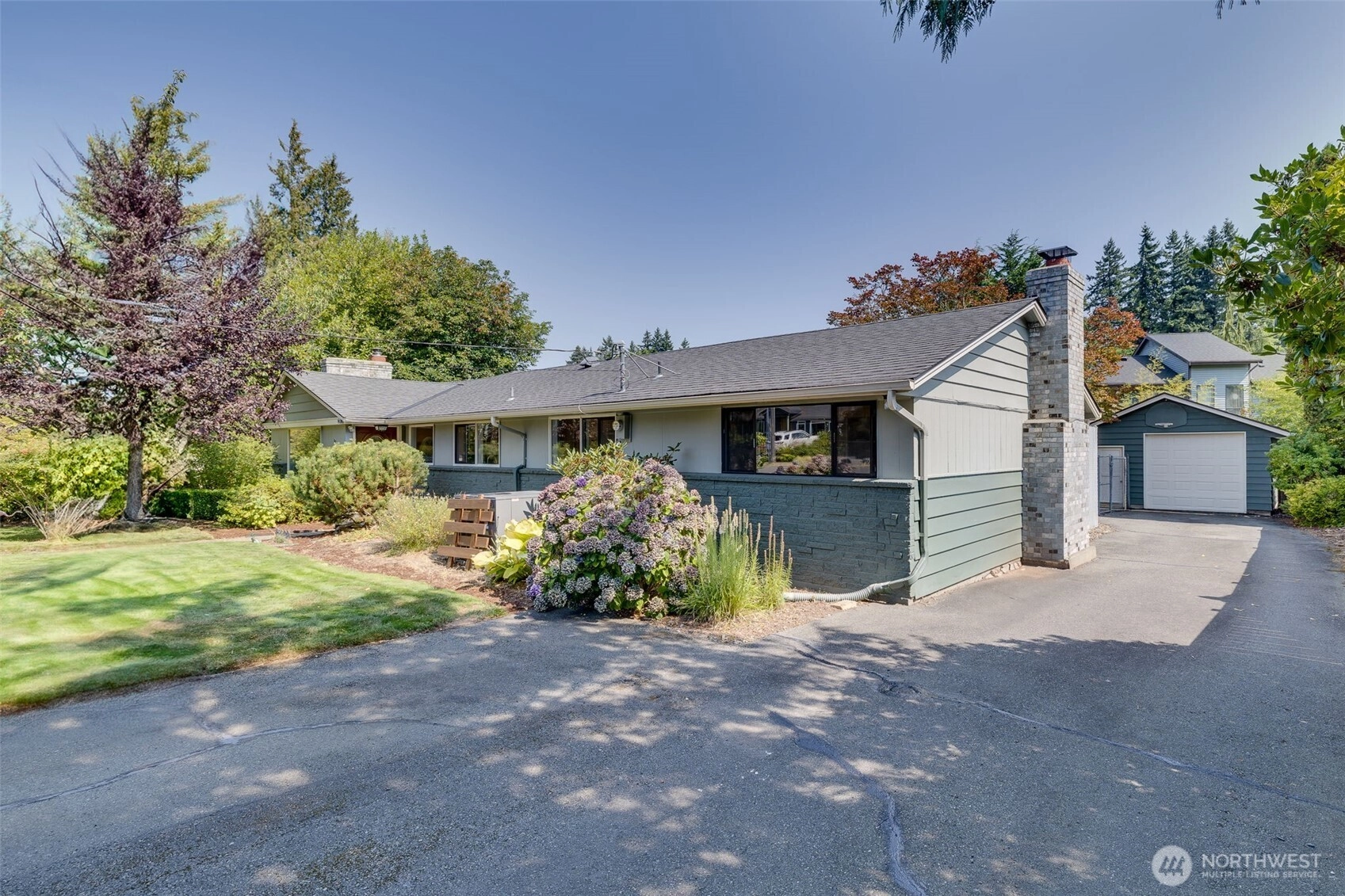 15558 Palatine Ave N Shoreline WA 98133