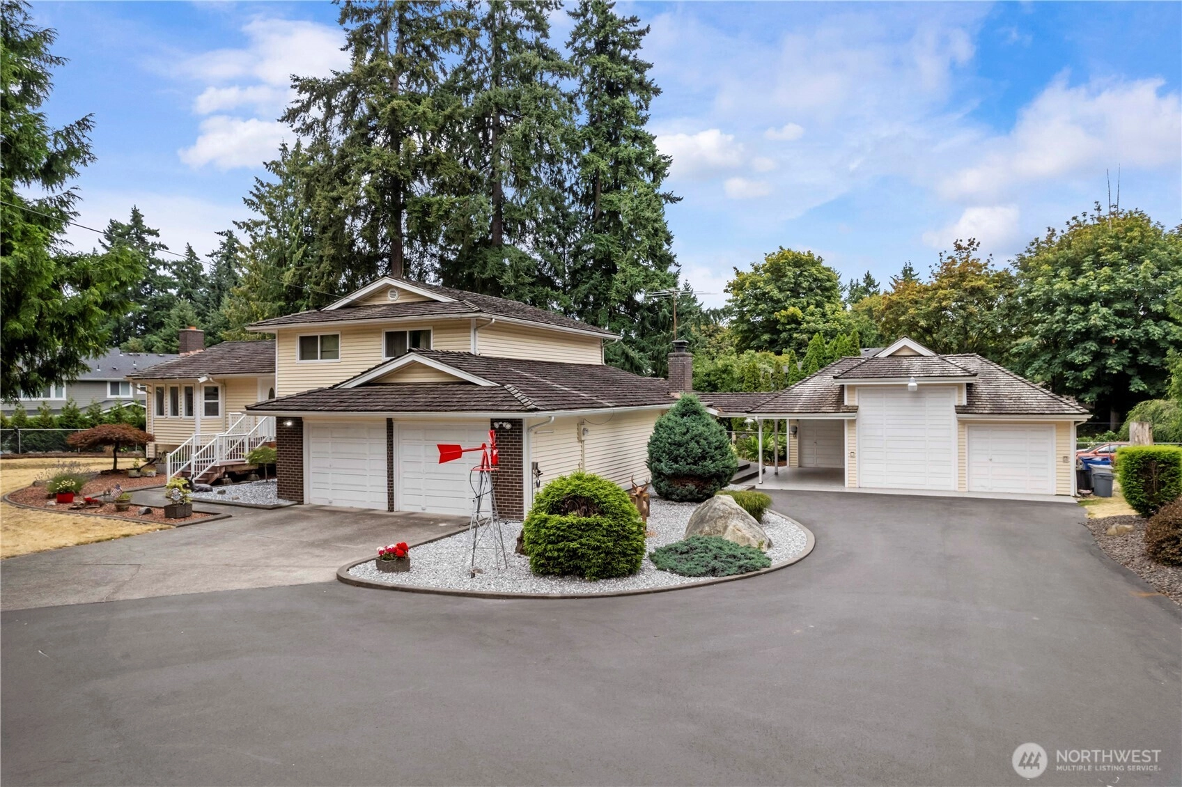 4705 S 272nd St Kent WA 98032