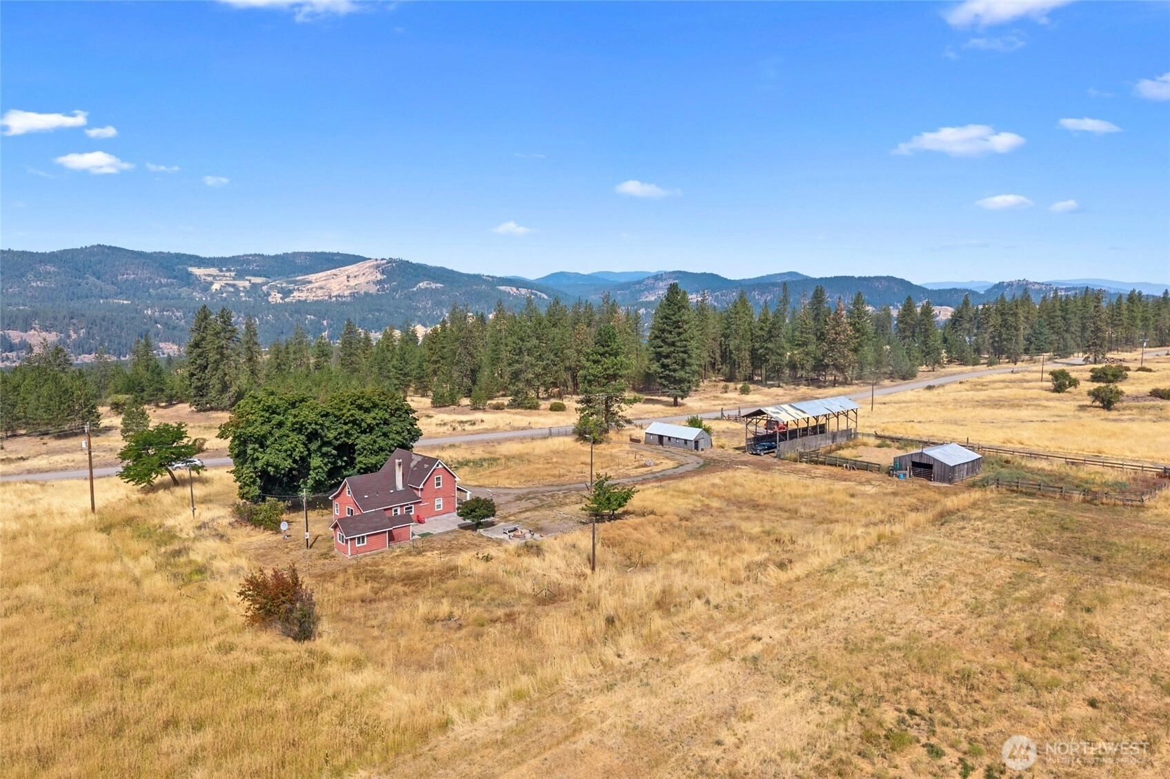 4397 Bissell Rd Hunters WA 99137