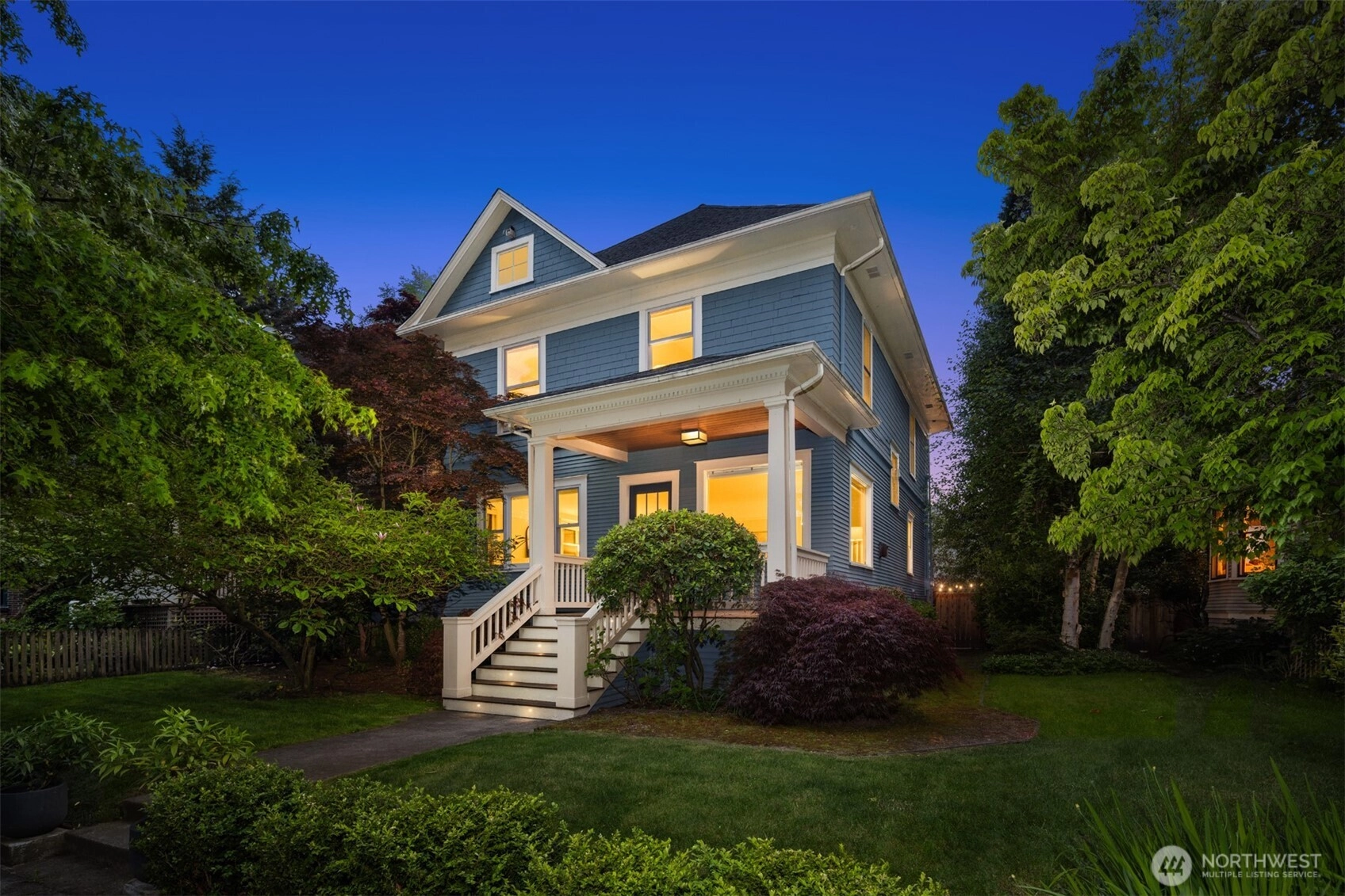 421 16th Ave E Seattle WA 98112
