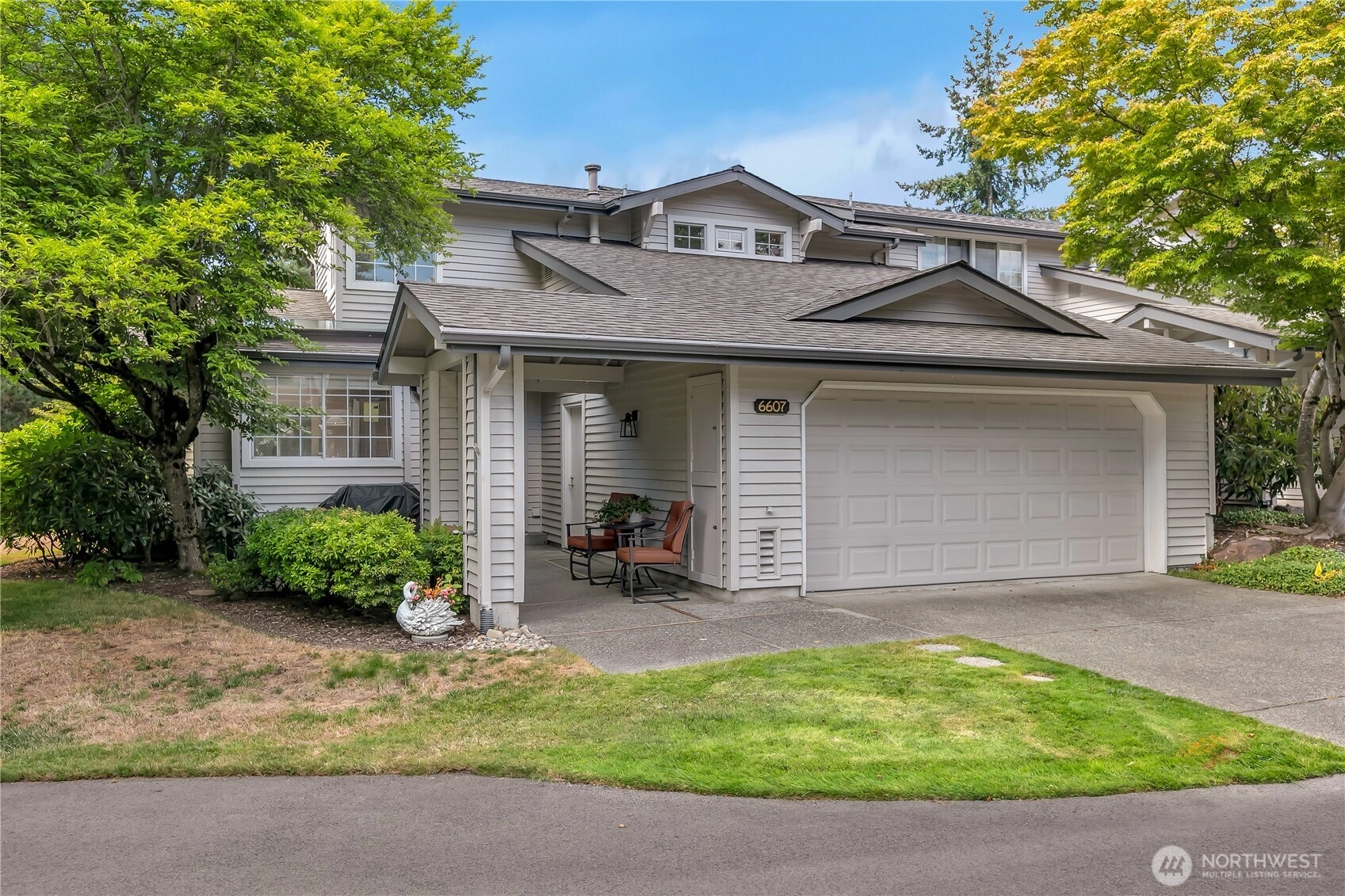 6607 113th Pl SE Unit  Bellevue WA 98006