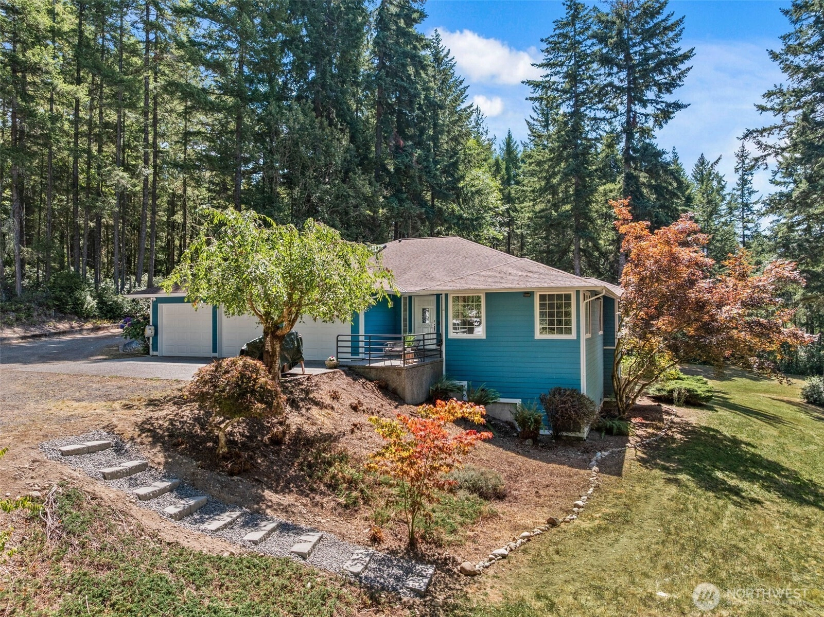 8121 Berry Ridge Ln NW Silverdale WA 98383